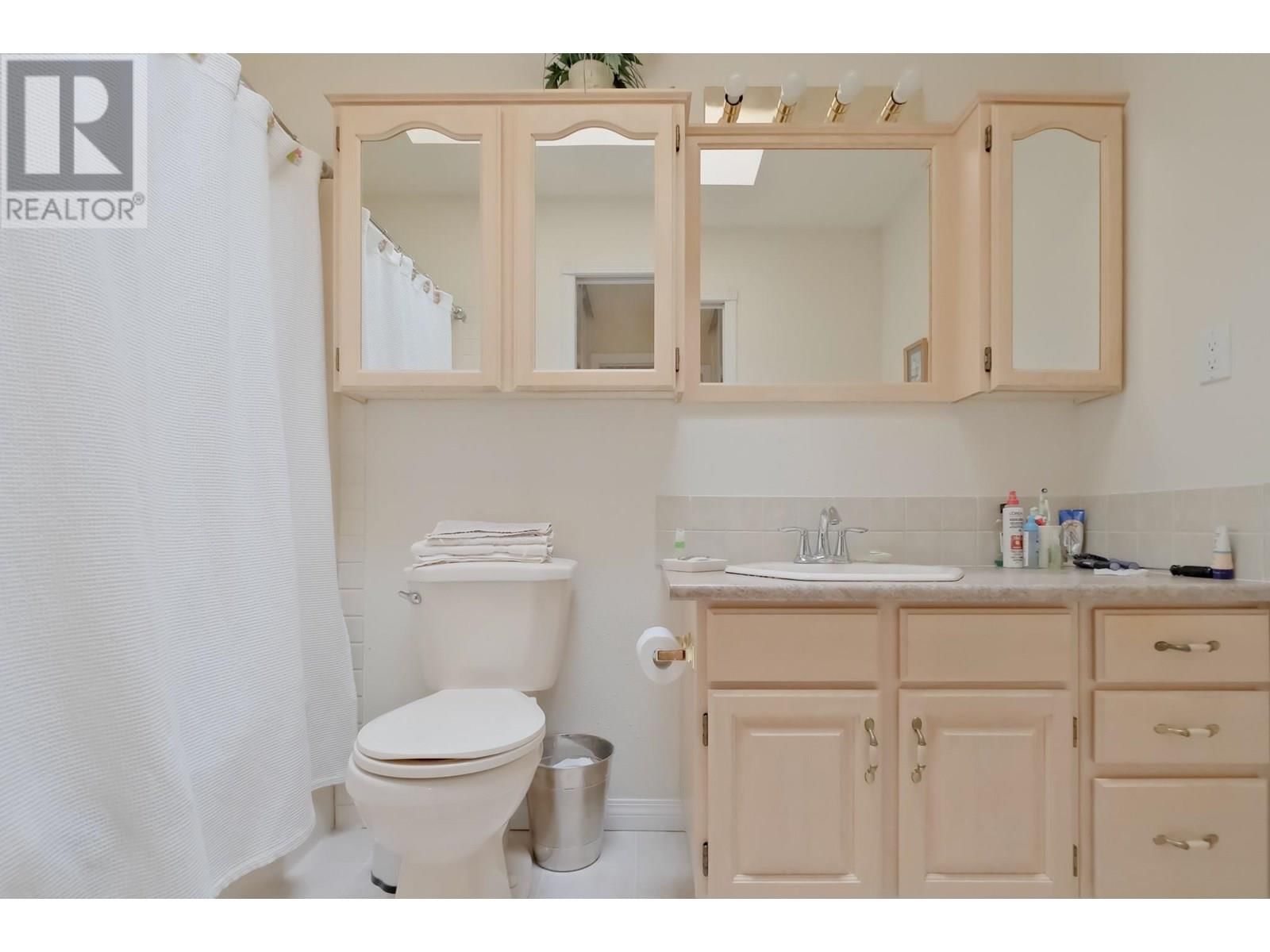 126 - 801 COMOX STREET Image 21