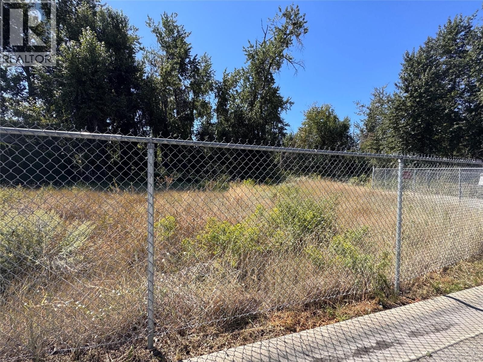 108 - 2200 53 AVENUE Image 3