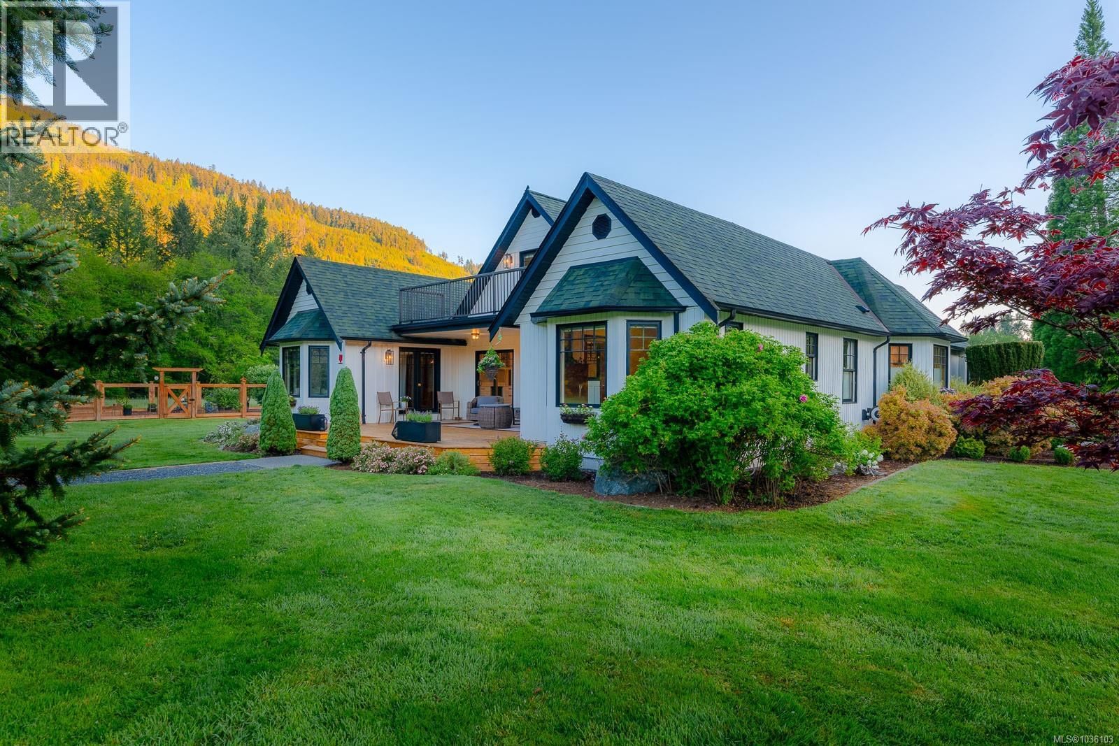 3775 Mountain Road property photo