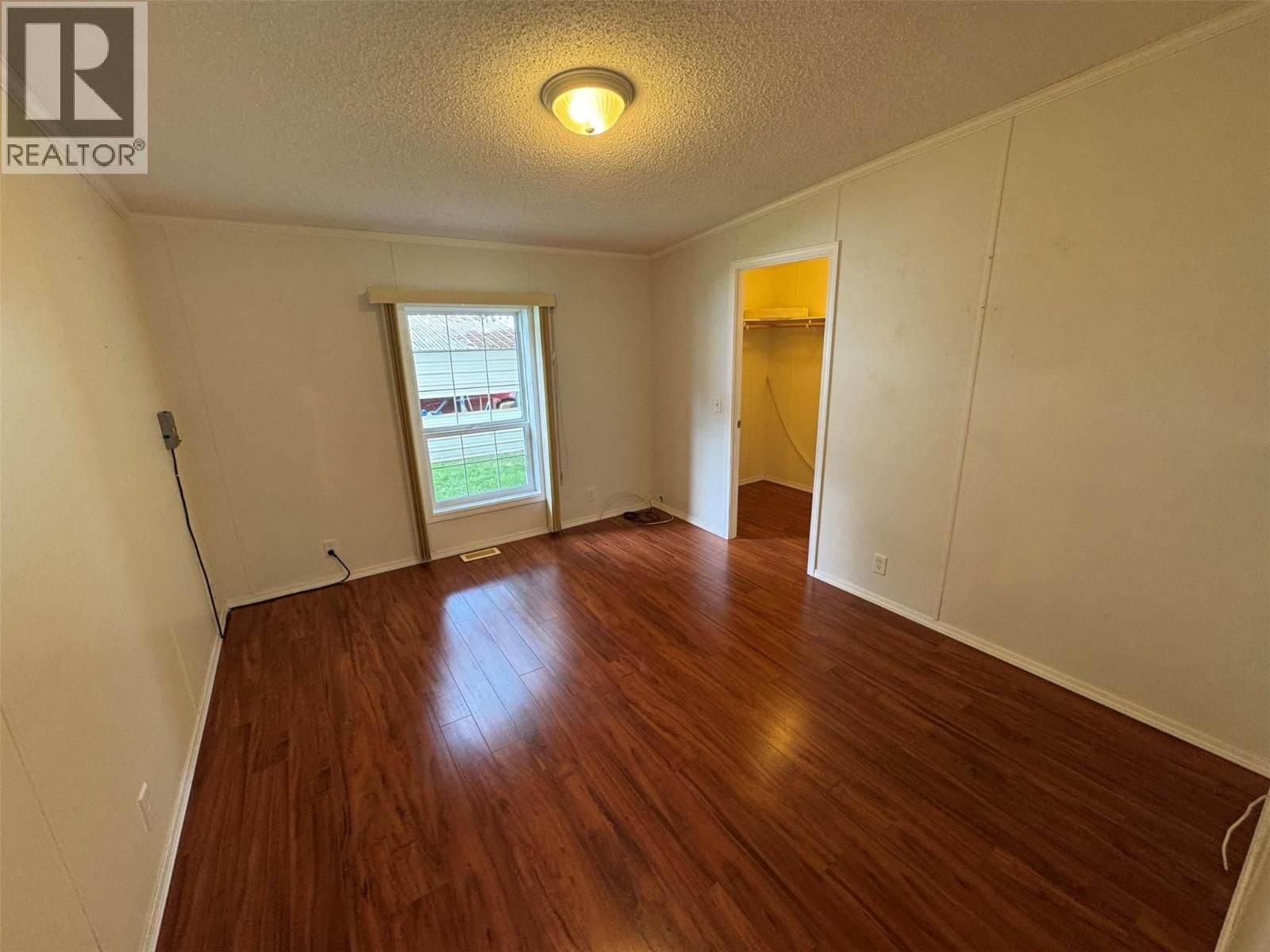 E4 - 5455 ALMOND GARDENS ROAD Image 16