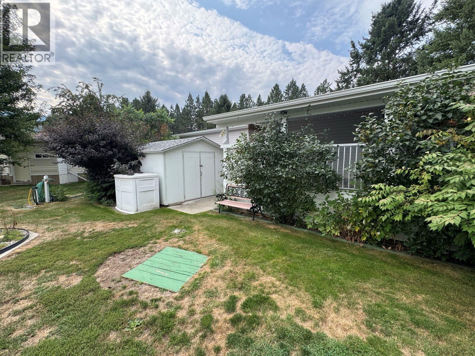 E4 - 5455 ALMOND GARDENS ROAD Image 30