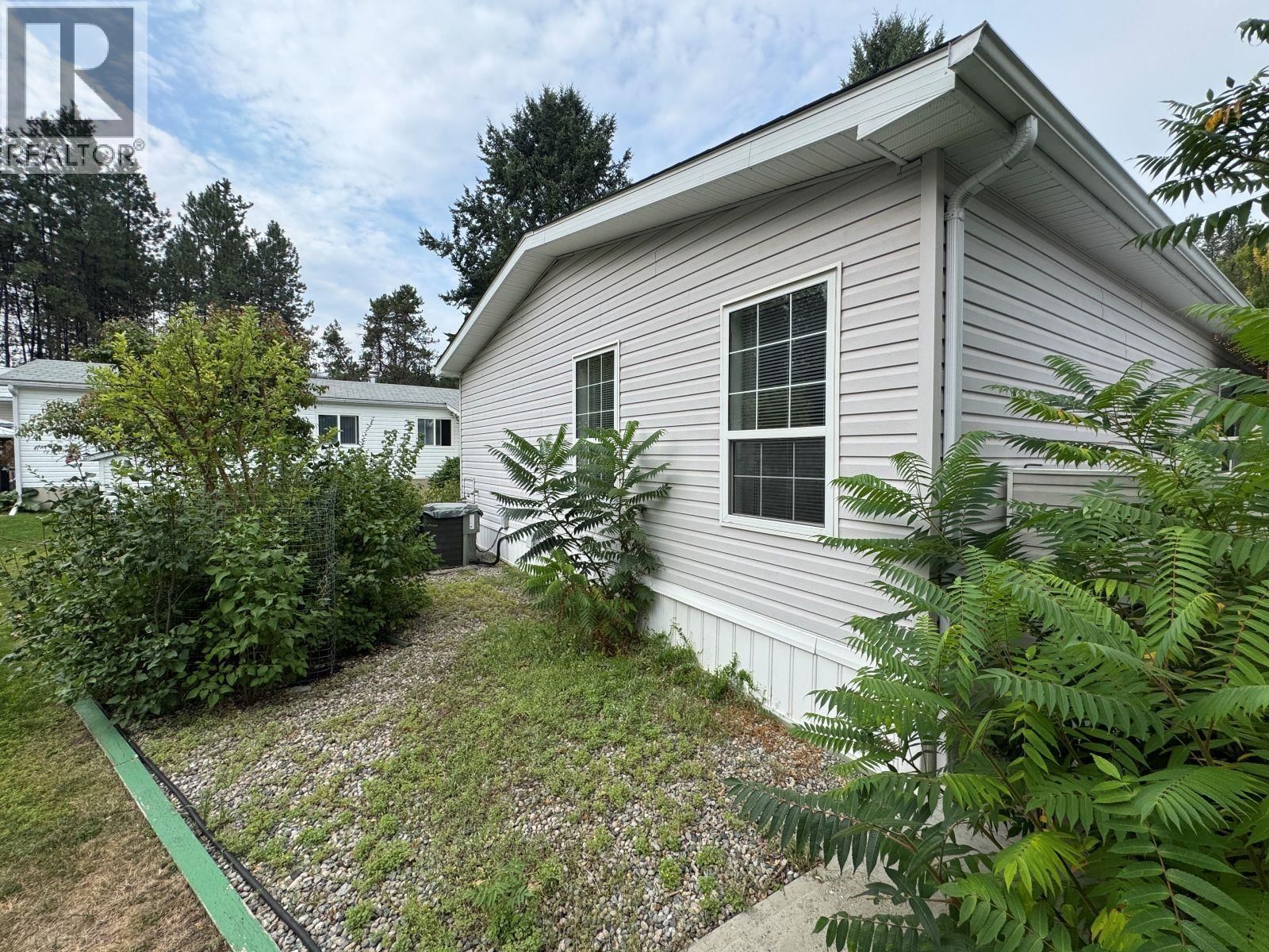 E4 - 5455 ALMOND GARDENS ROAD Image 32