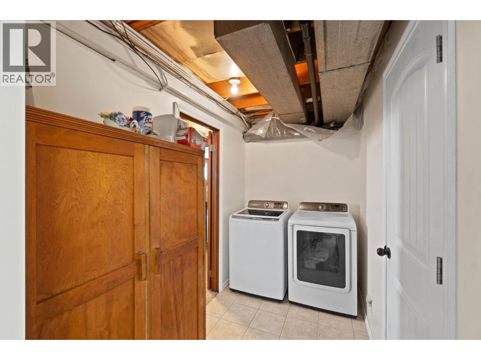 1747 OLD FERRY ROAD Image 25