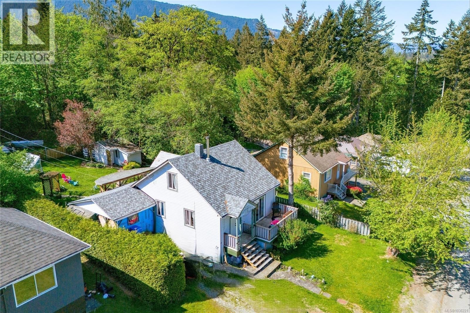 44 Arbutus Street property photo