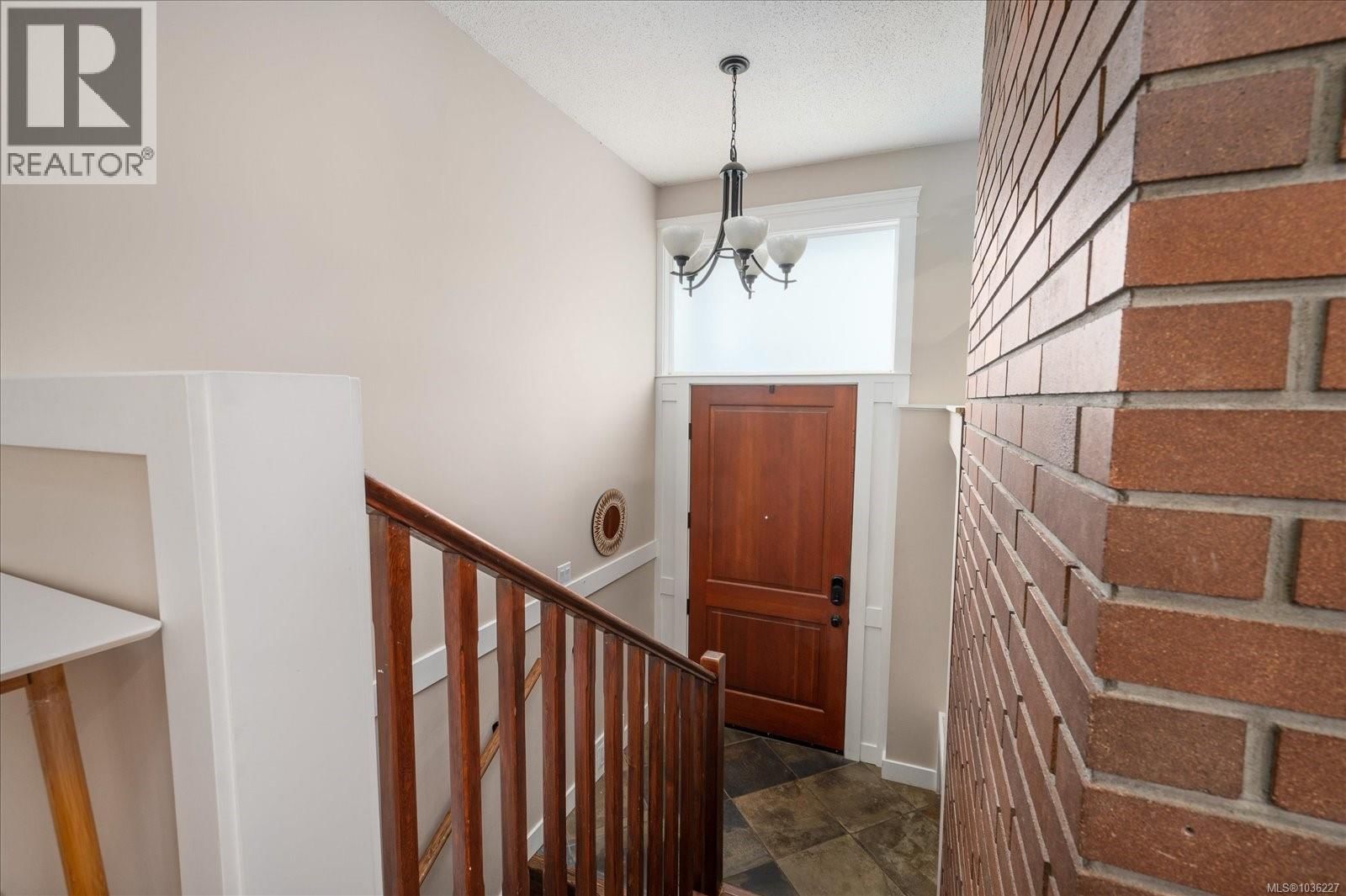 5151 Metral Drive property photo