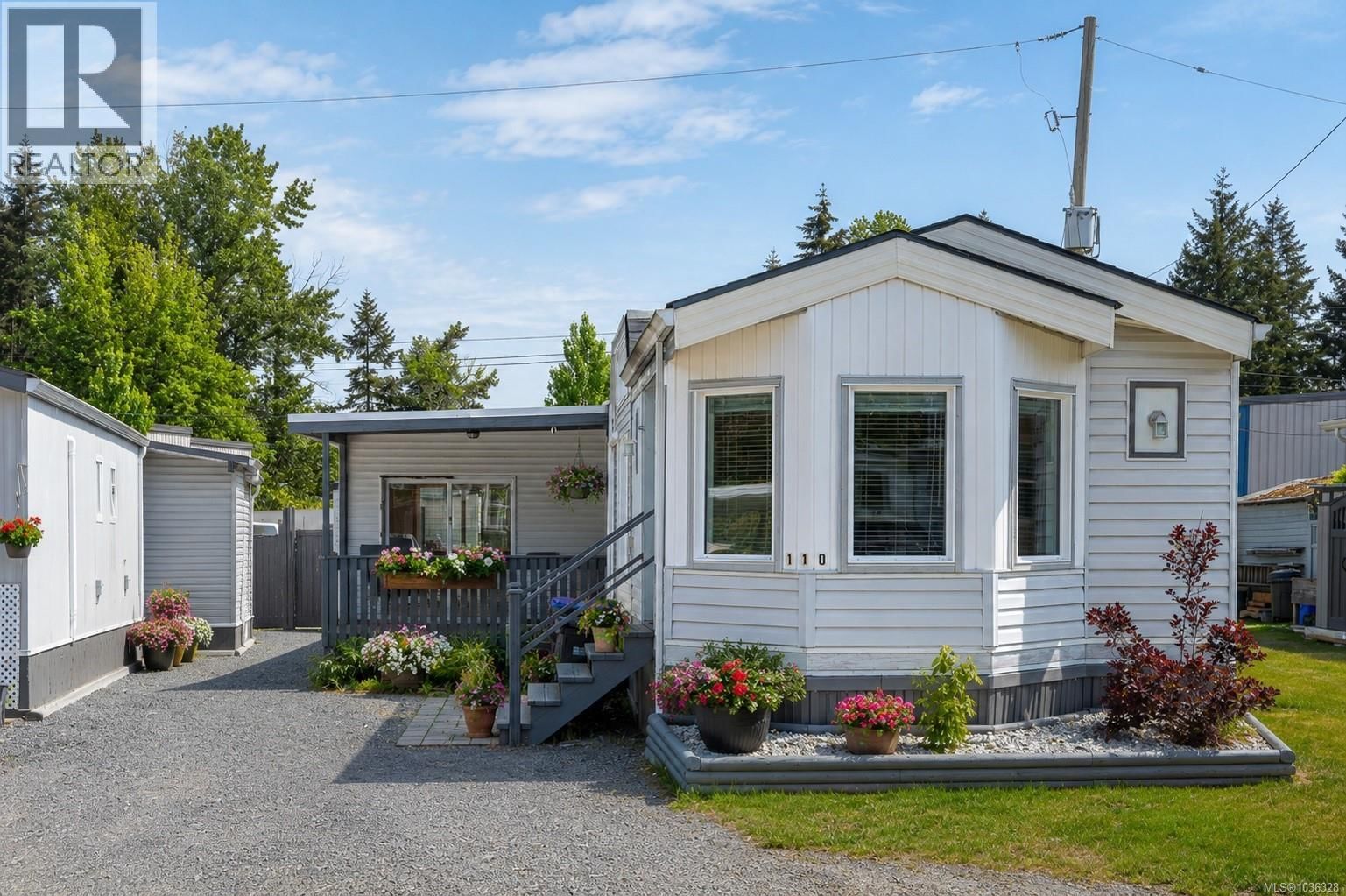 110 1736 Timberlands Road property photo