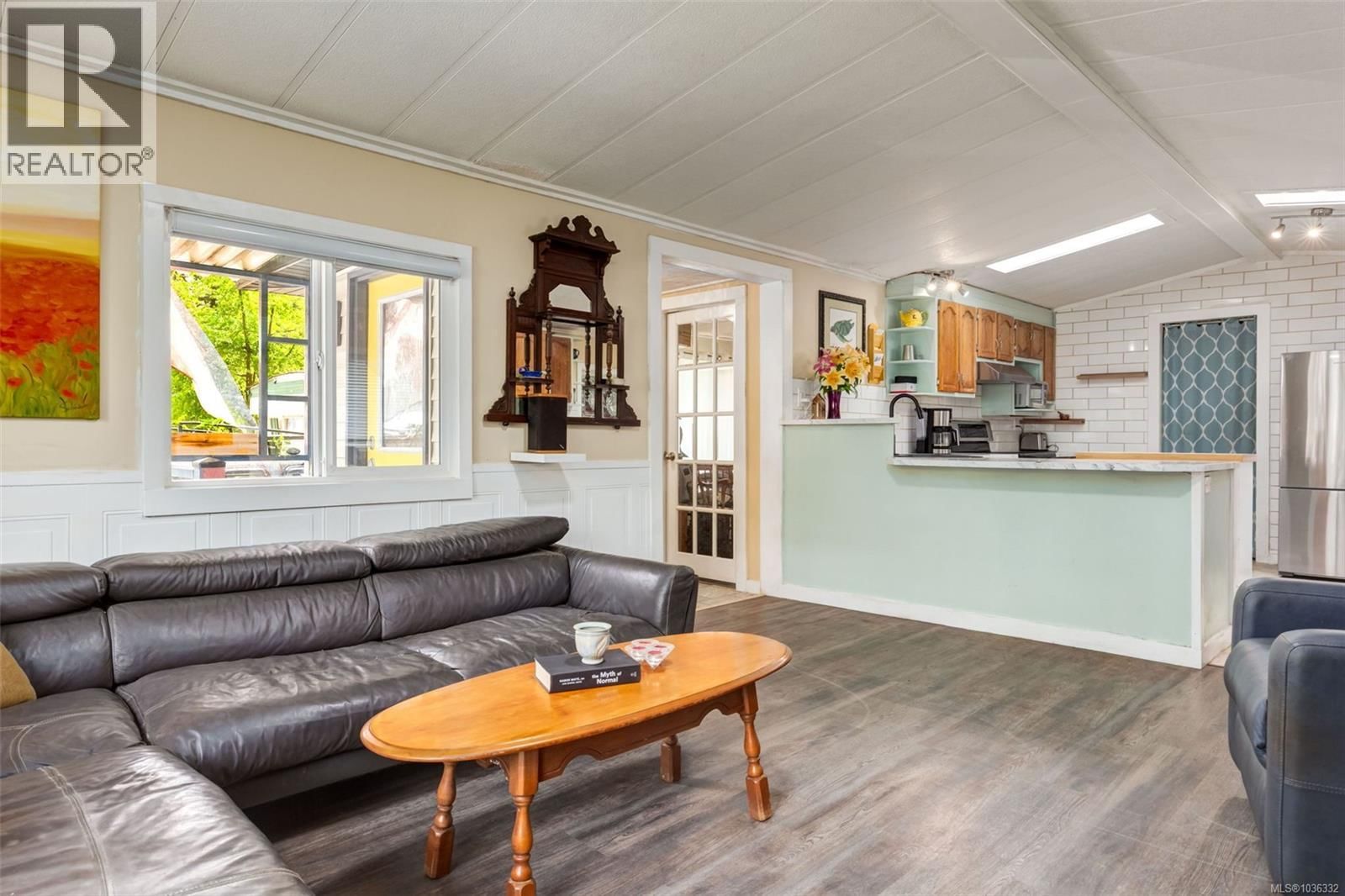 74 3560 Hallberg Road property photo