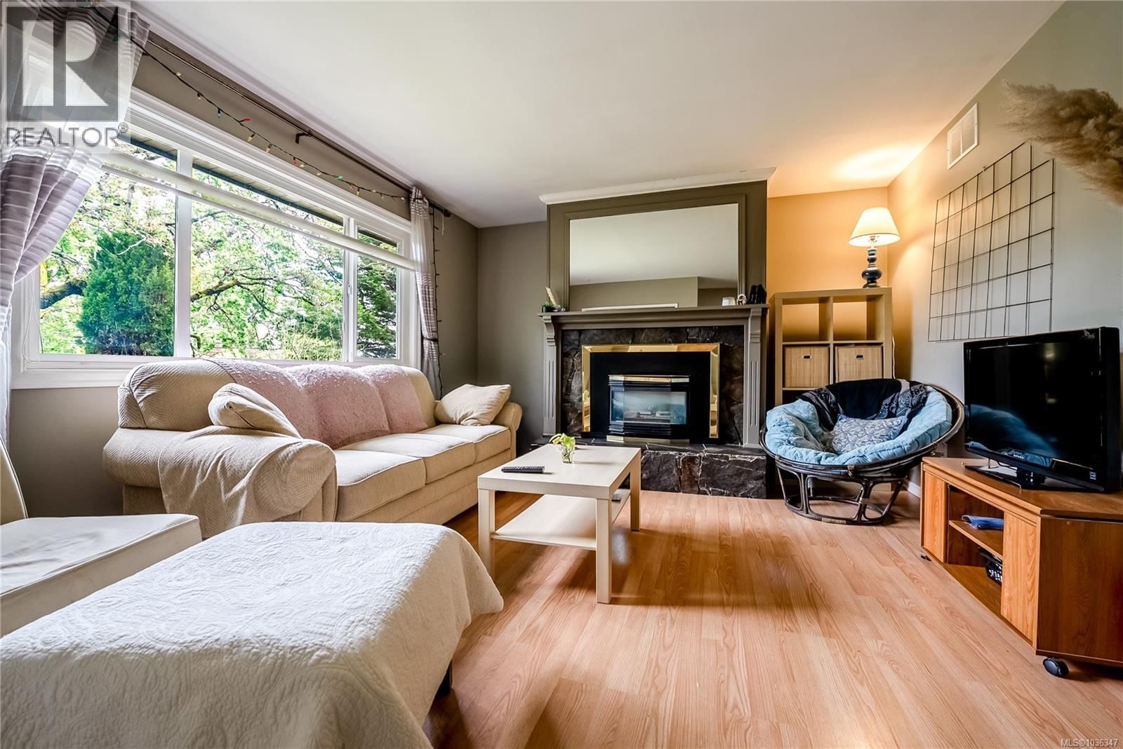 4120 Quadra Street property photo