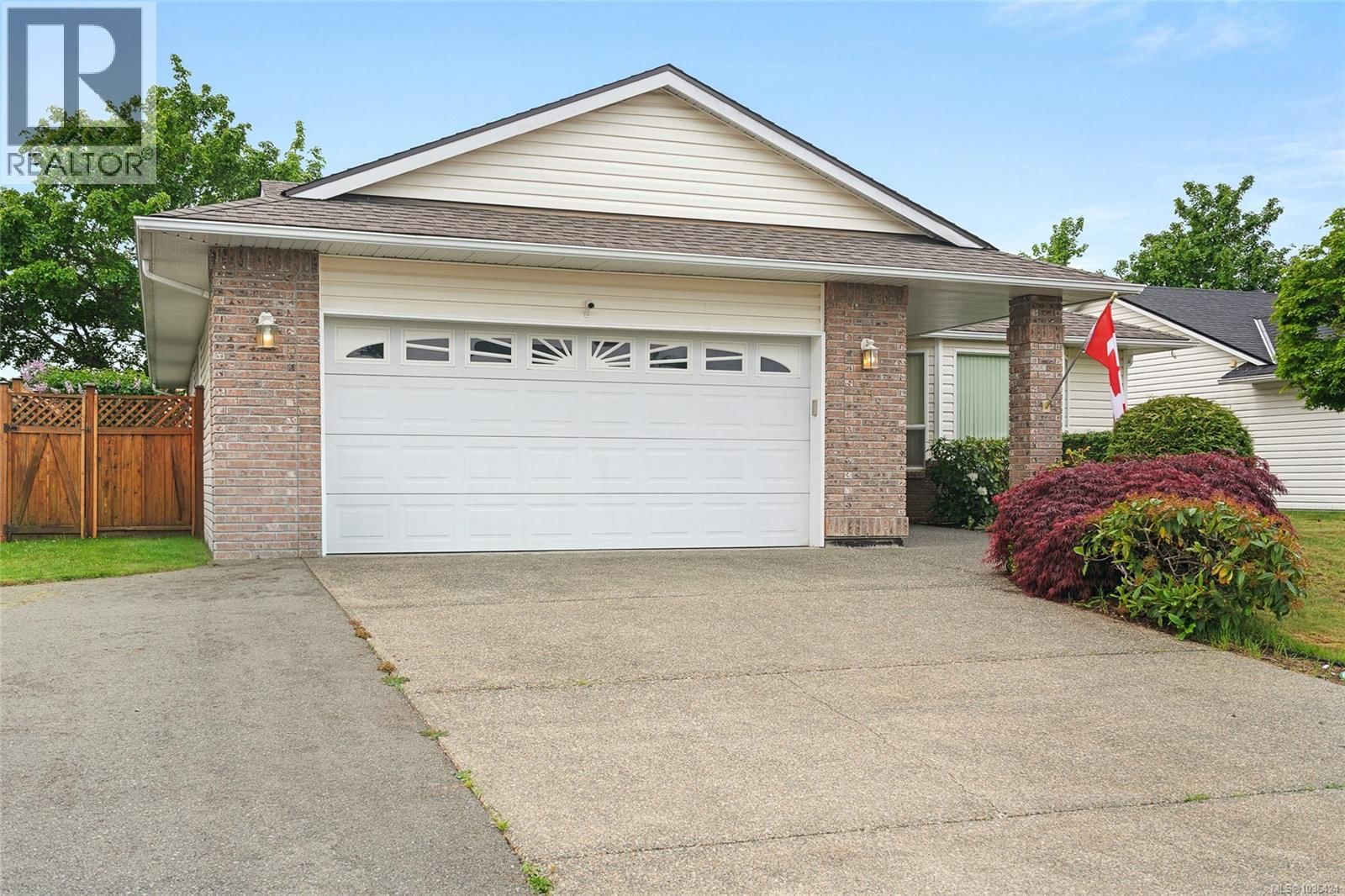 755 Ermineskin Avenue property photo