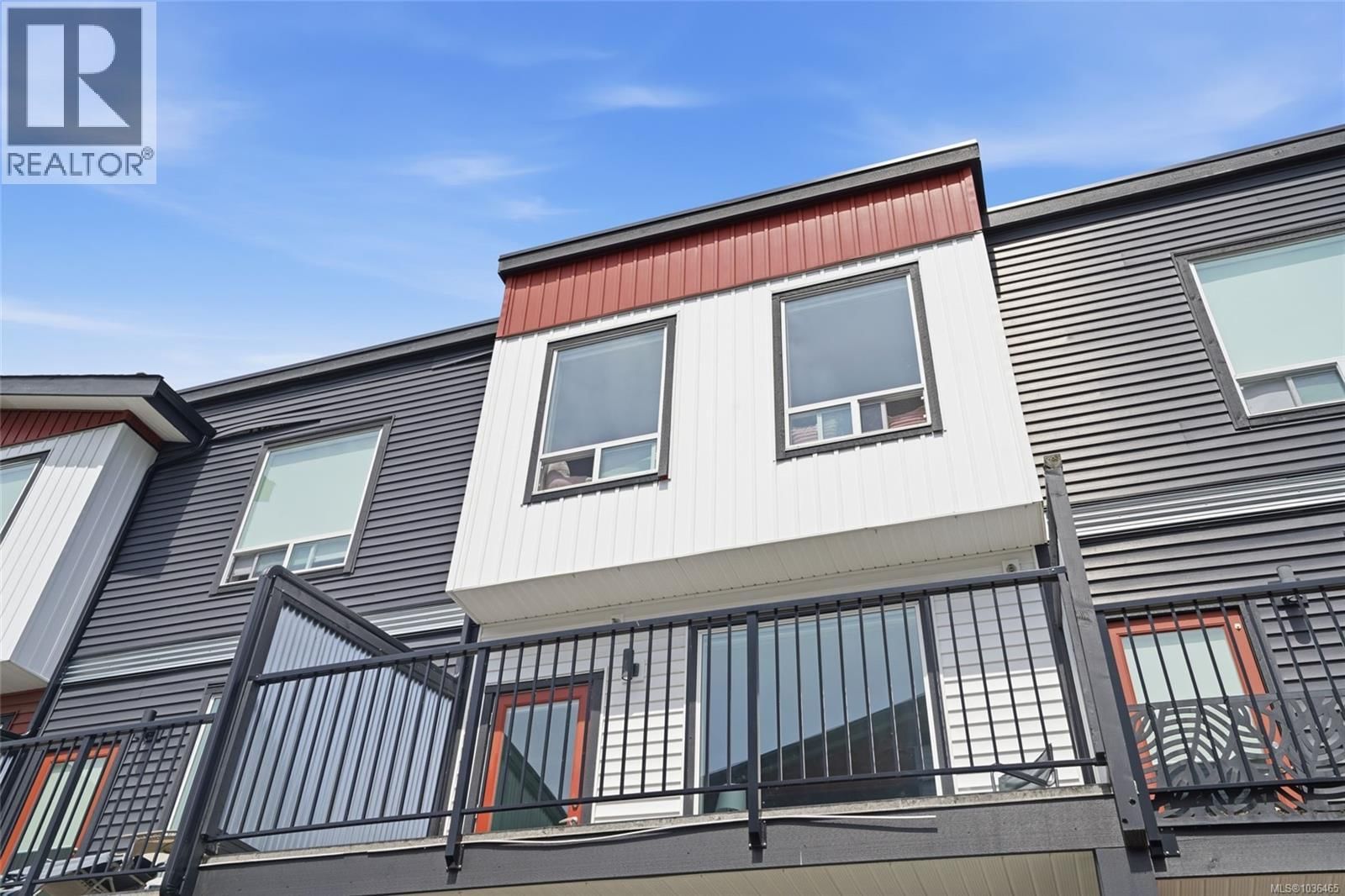 104 1726 Kerrisdale Road property photo