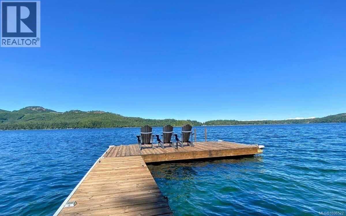 2274 South Lake Road property photo
