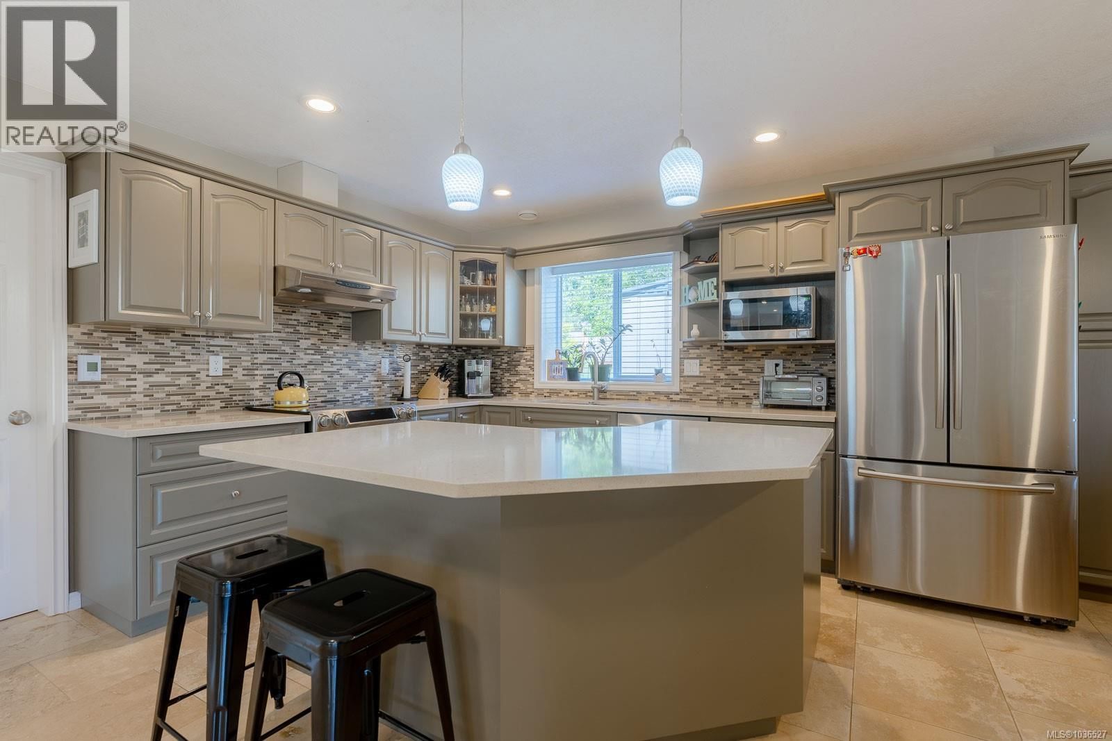 2839 NEYLAND Road property photo