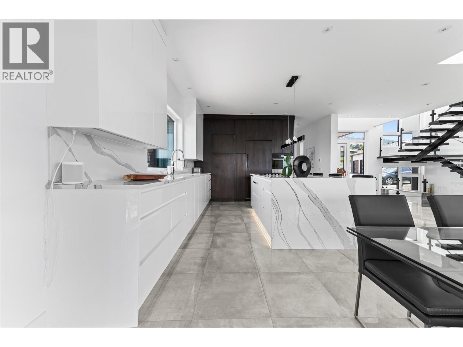 2805 AIKINS LOOP Image 21