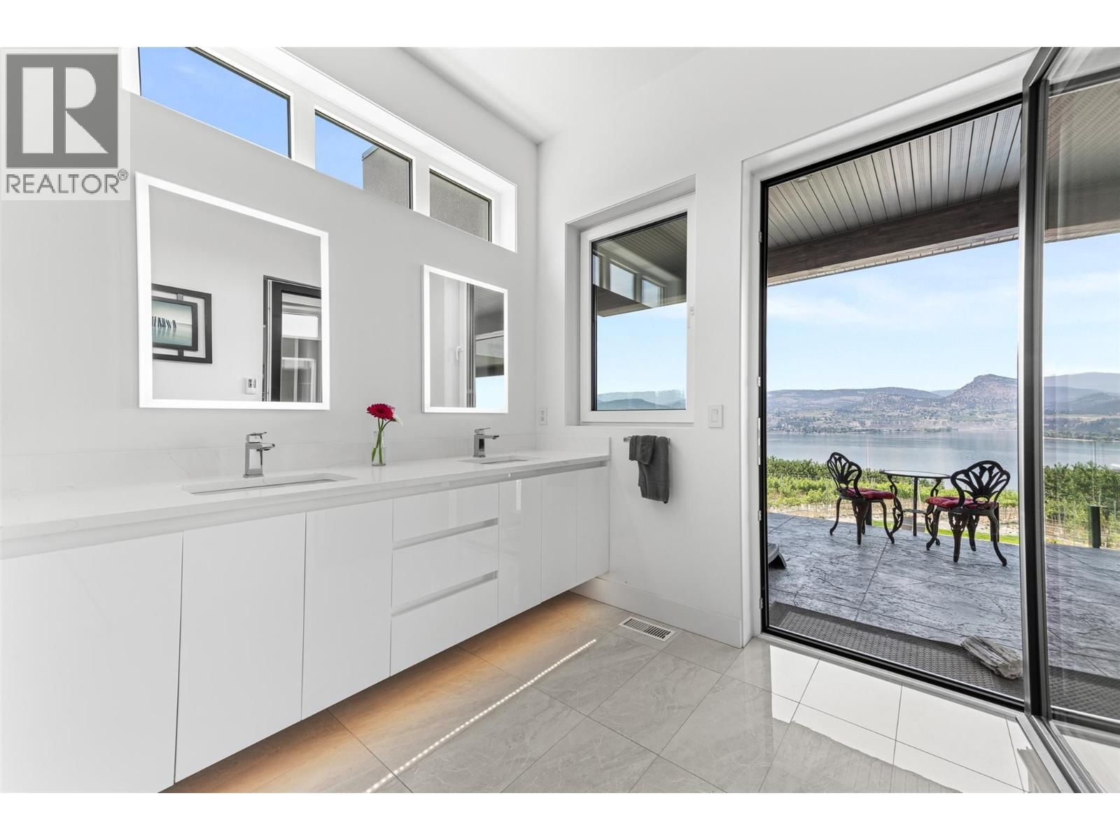 2805 AIKINS LOOP Image 42