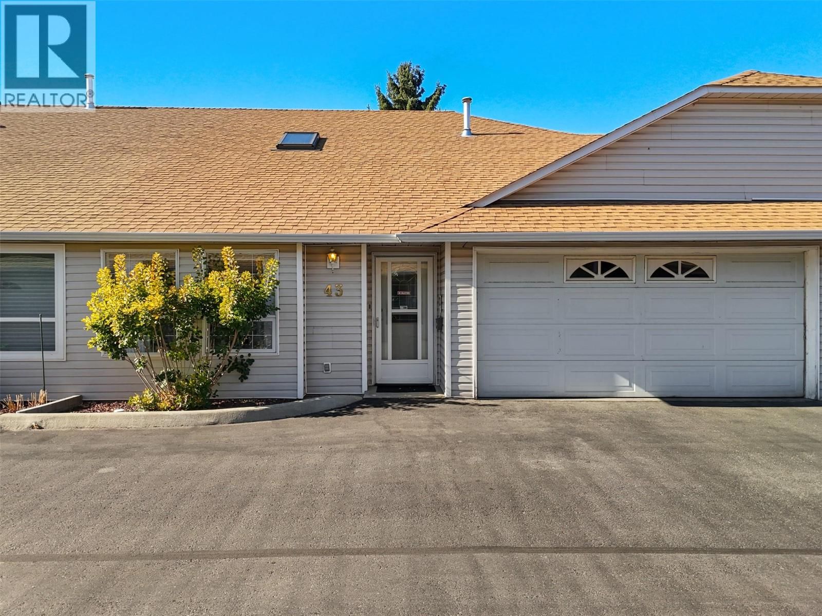 1195 14TH Street, Kamloops, British Columbia V2B 8S1
