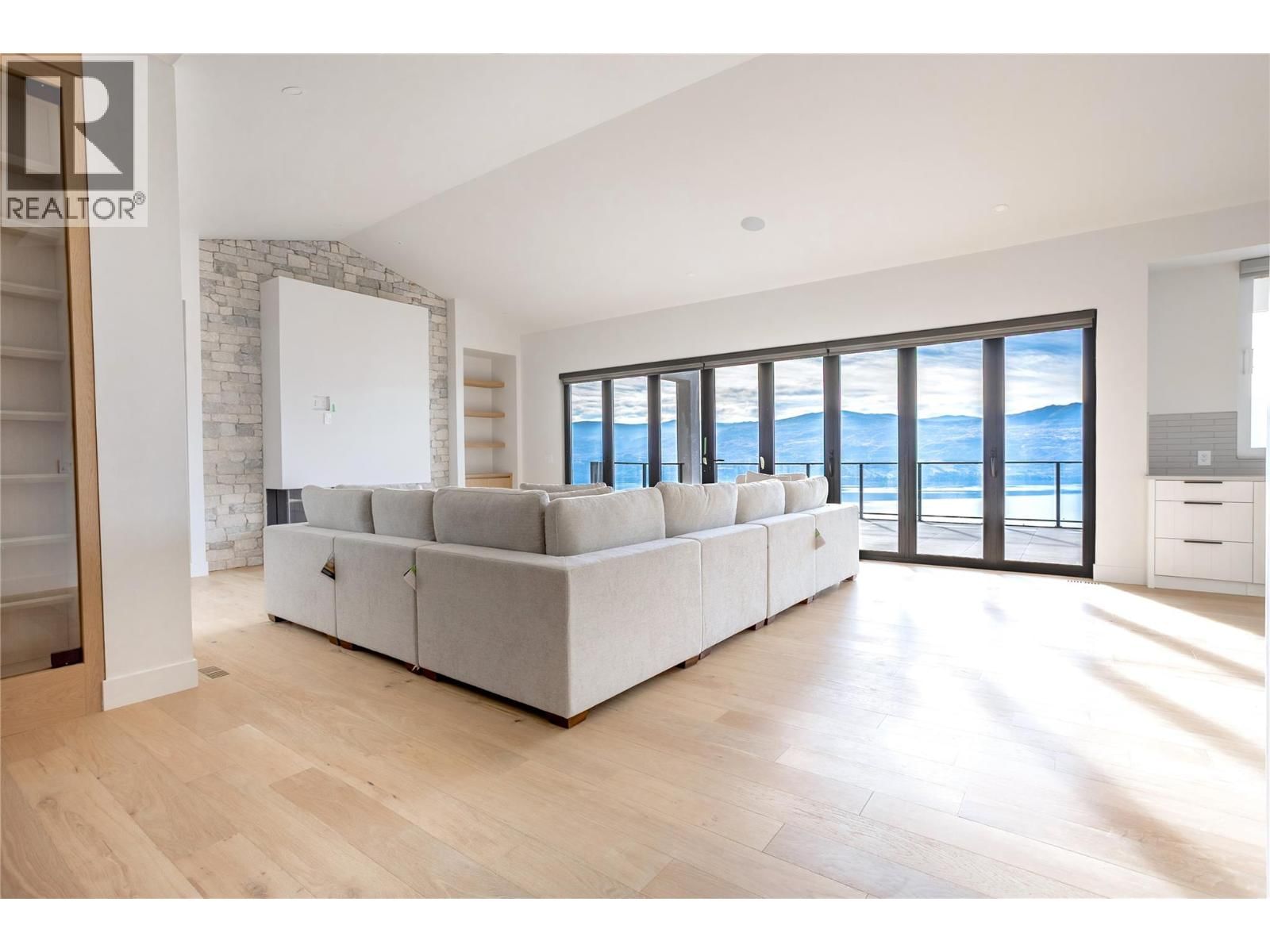 1403 VINEYARD DRIVE Image 11