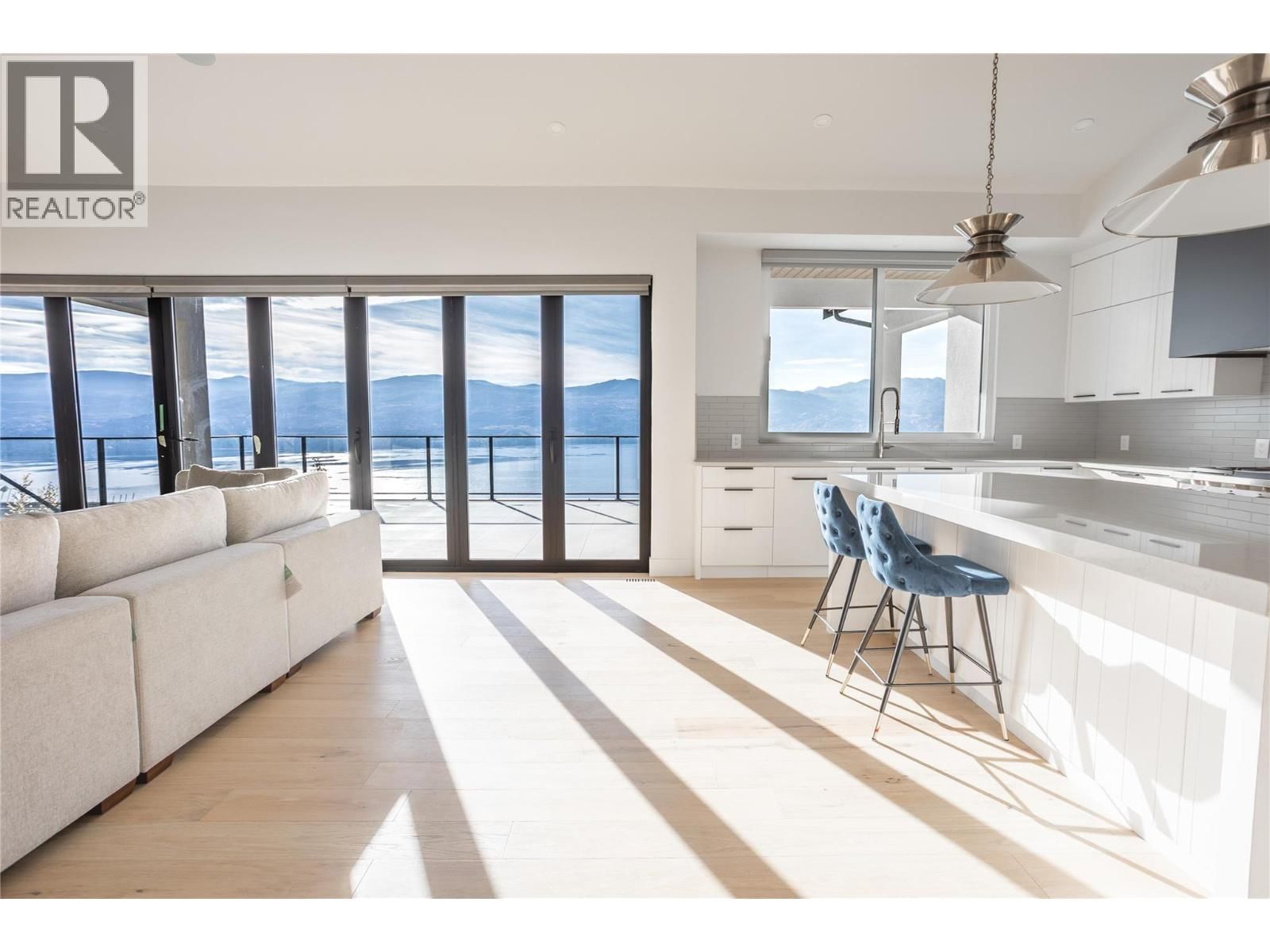 1403 VINEYARD DRIVE Image 16