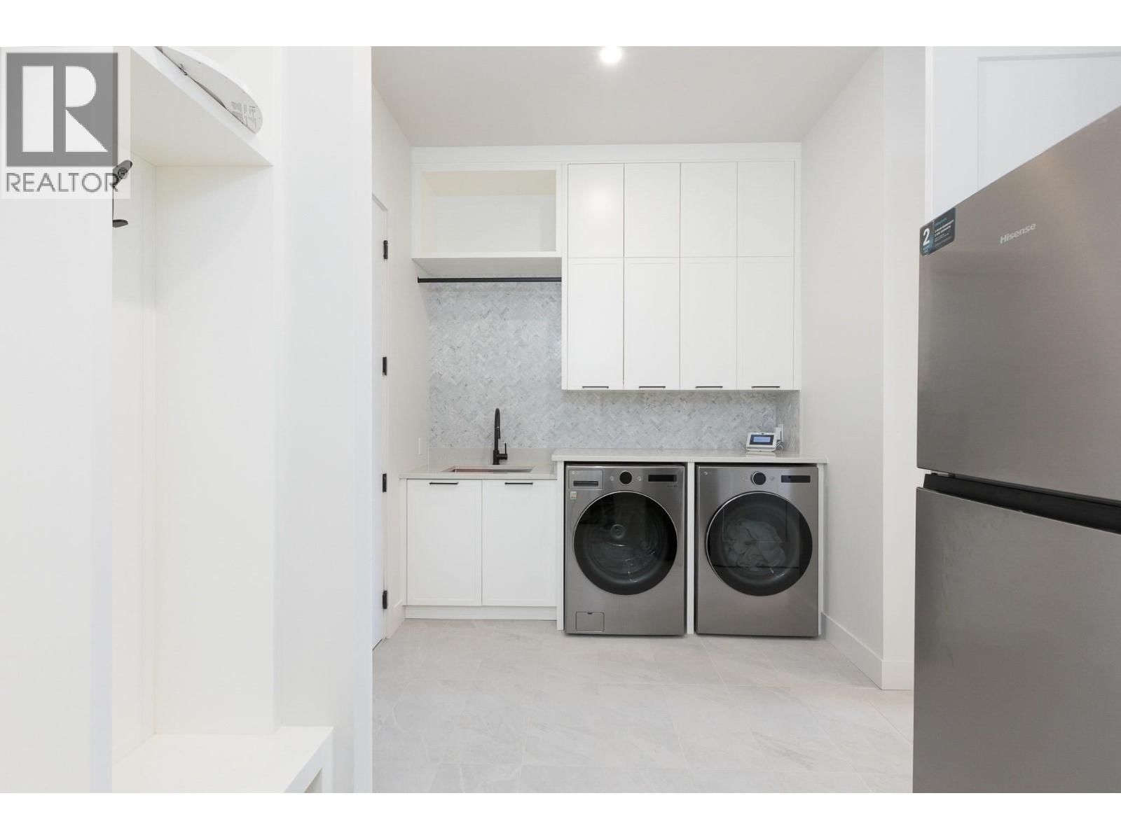 1403 VINEYARD DRIVE Image 32