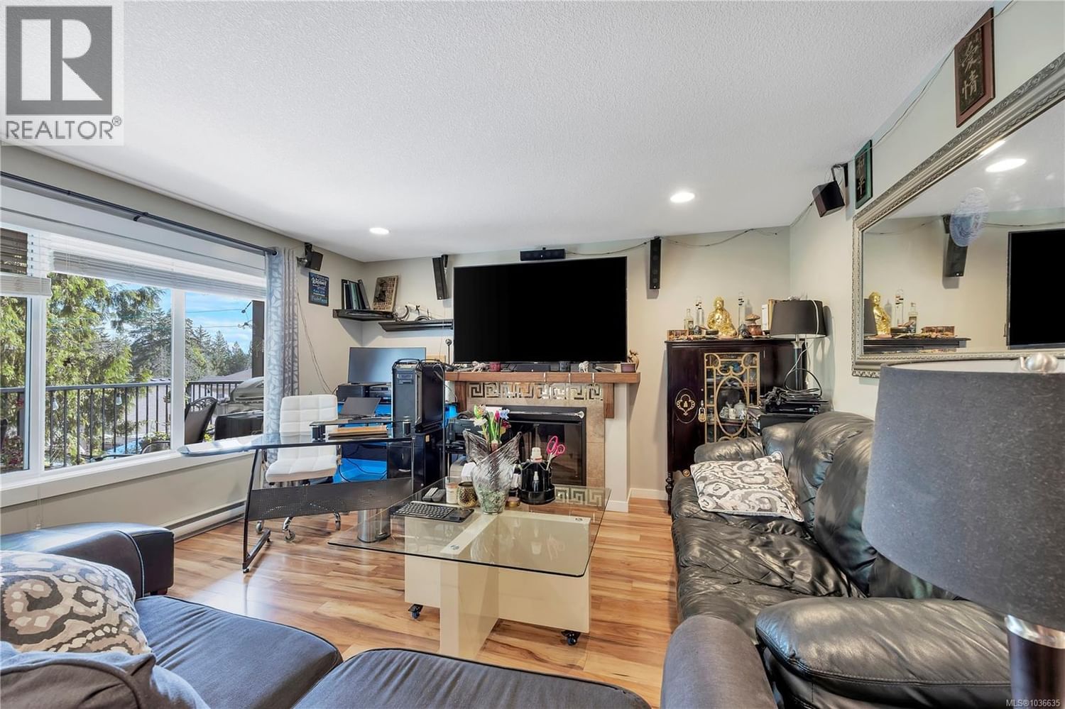 1054 Southwood Drive property photo