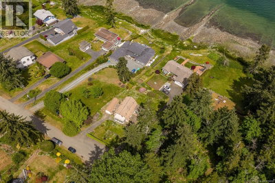 4854 KILMARNOCK Drive | Courtenay British Columbia | Slide Image Forty-five