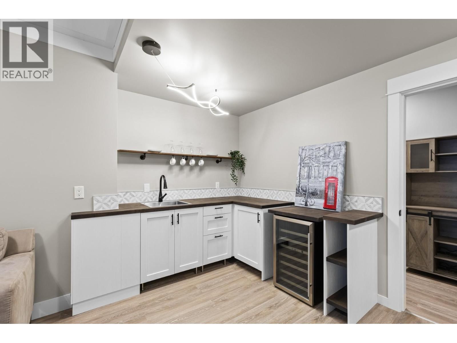 4802 TREPANIER ROAD Image 56