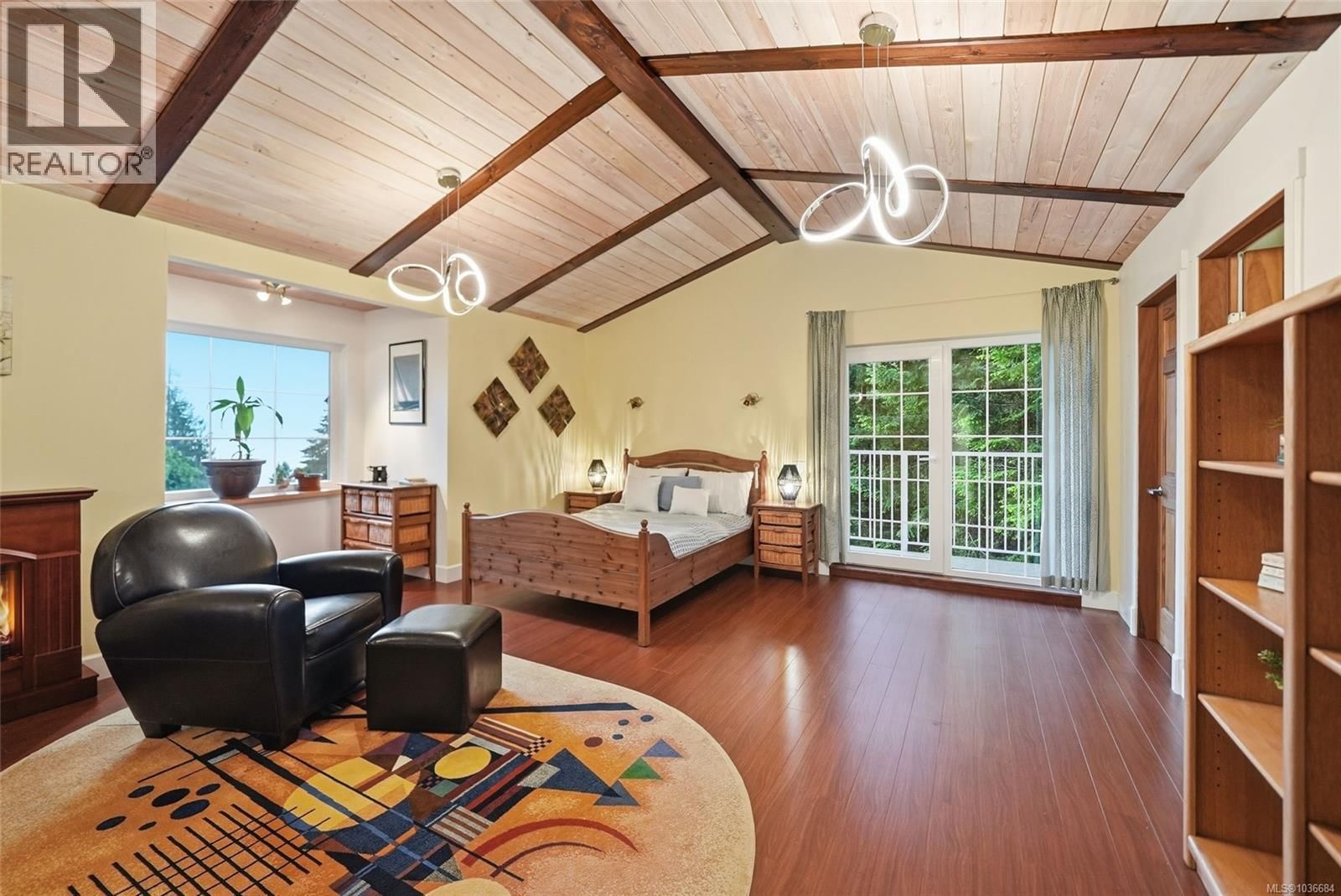 1973 Harlequin Crescent property photo