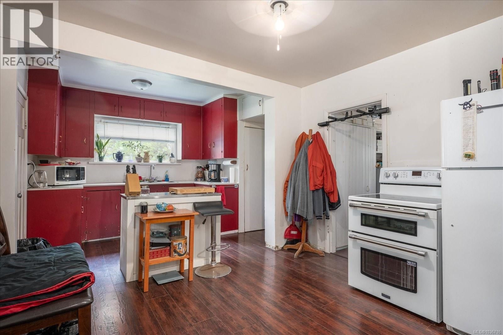 112 Buller Street property photo