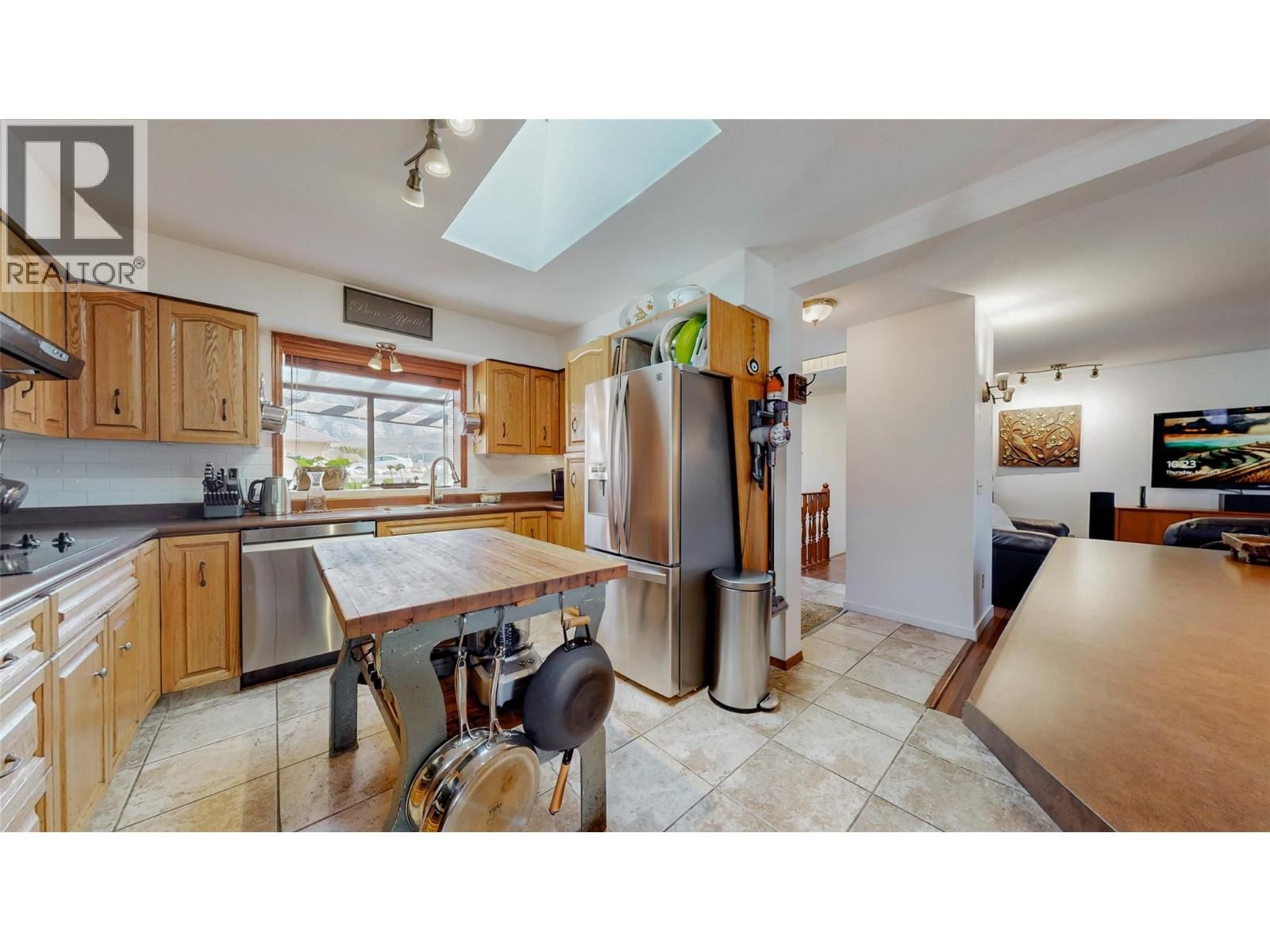 6940 MOUNTAINVIEW DRIVE Image 5