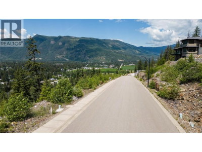 262 Bayview Drive | Sicamous British Columbia | Slide Image Ten