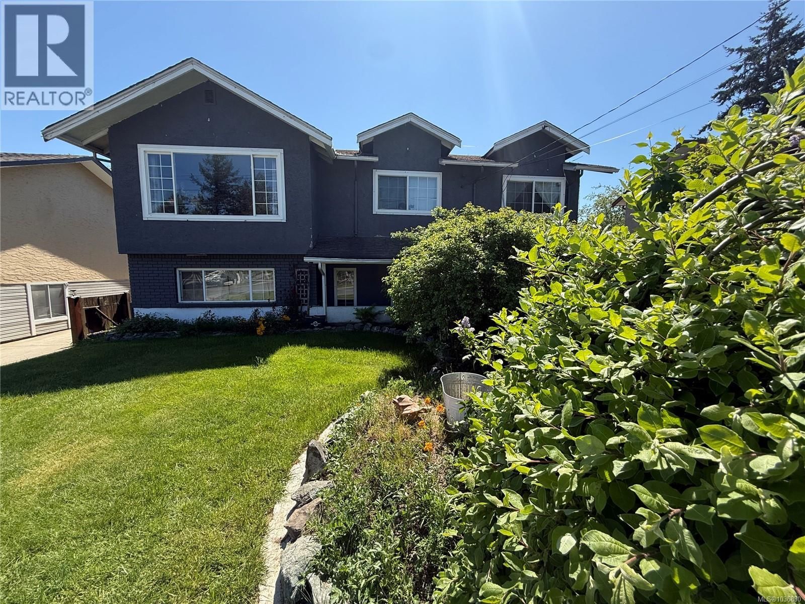 6343 Fairview Way property photo