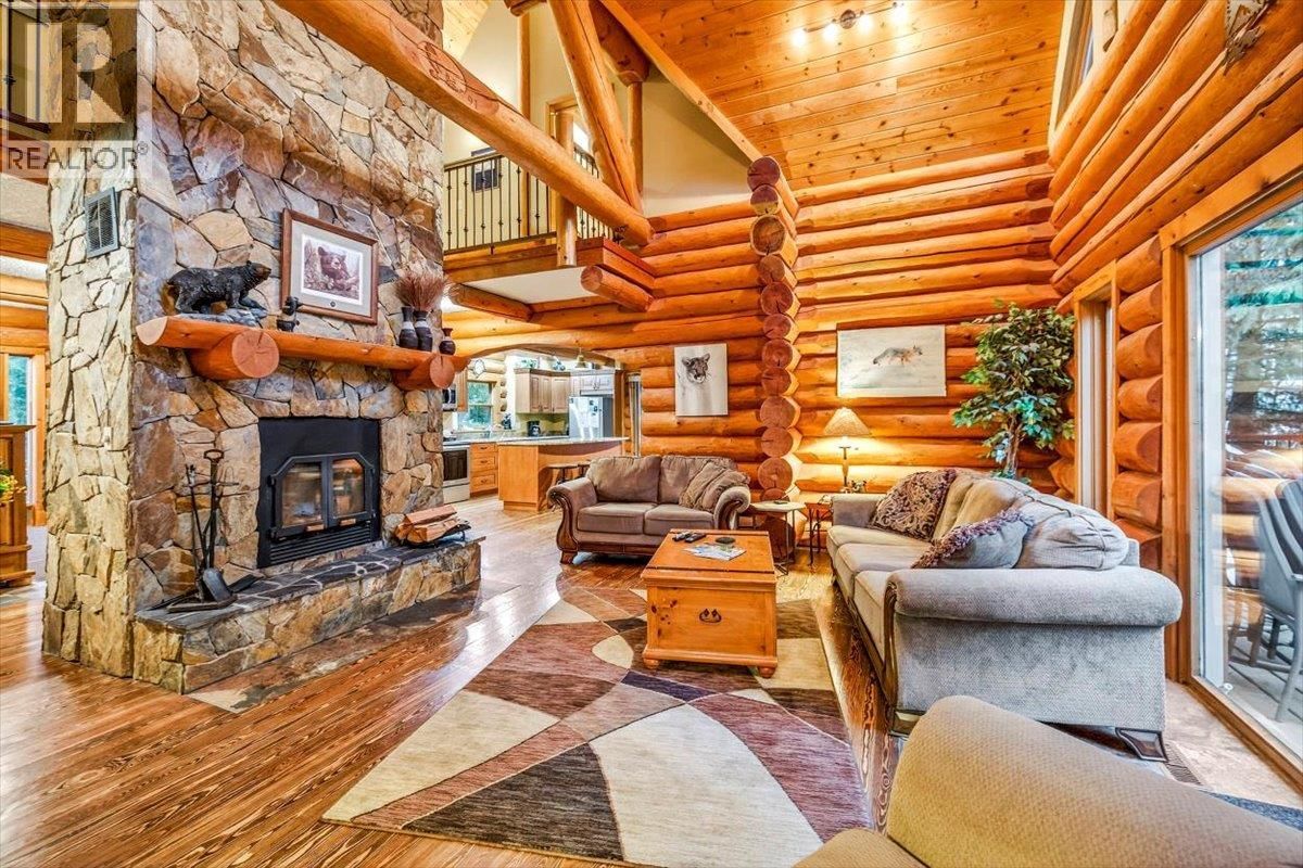 Featured home at 4580 Timberline Crescent