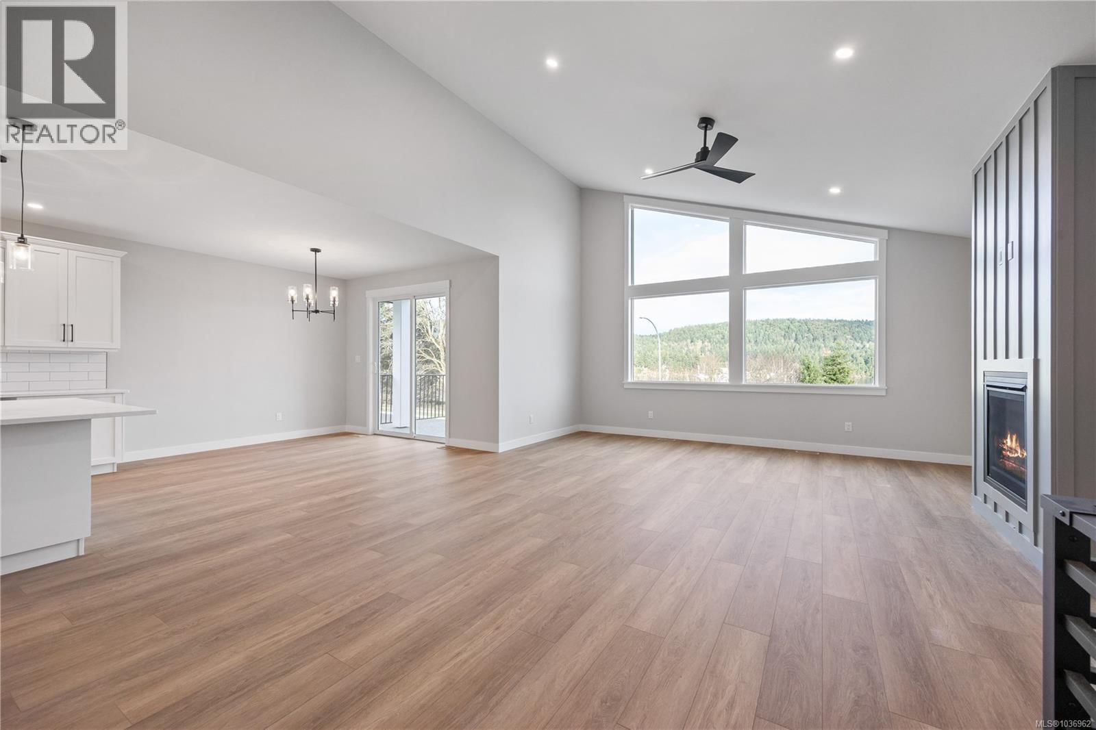 145 Marina View Drive property photo