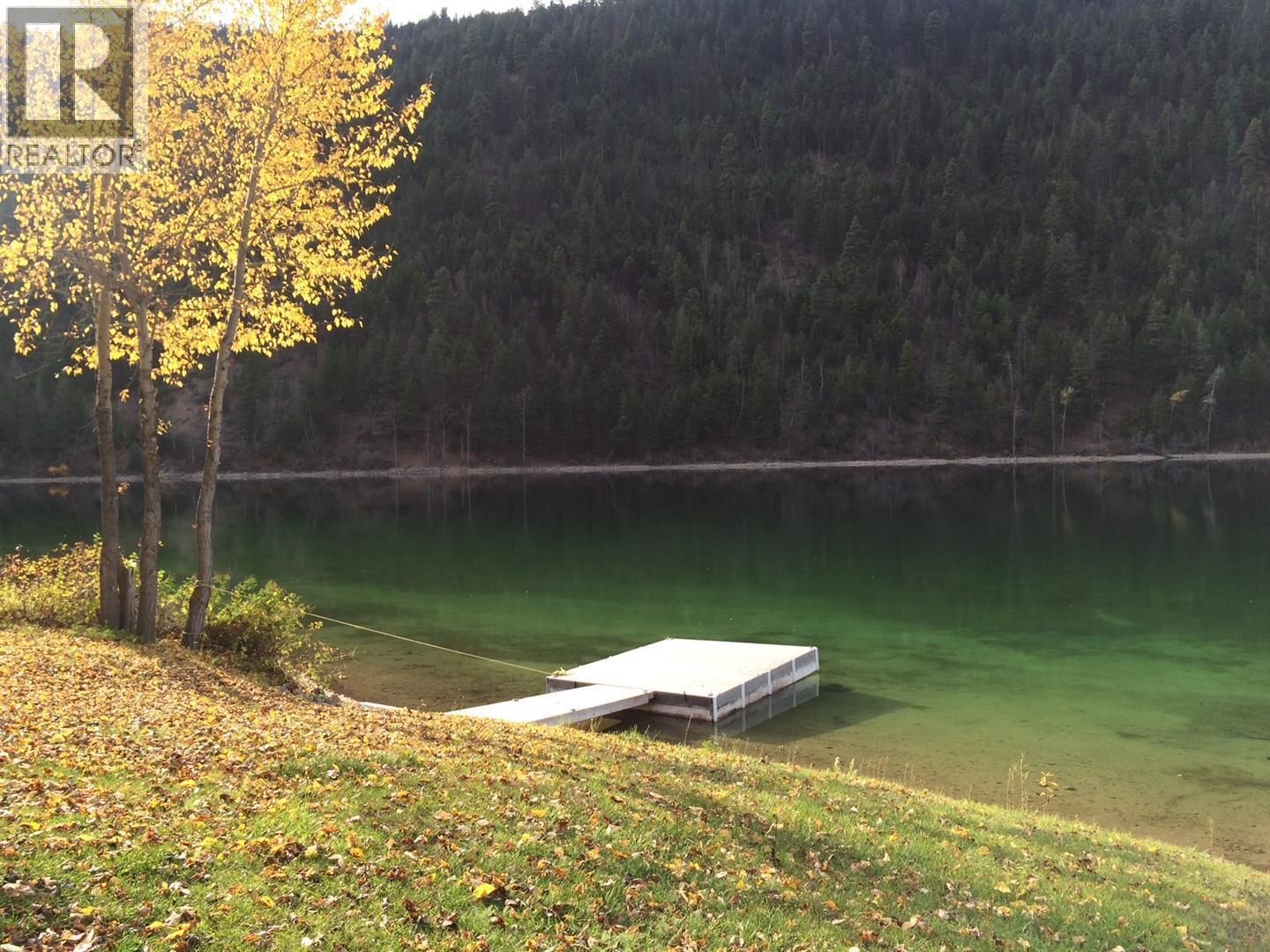 2986 Gophertail Road, Princeton, British Columbia V0X 1W0