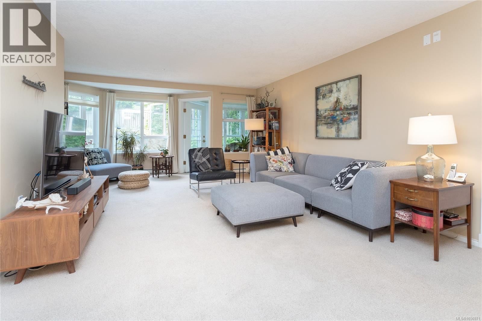 313 1521 Church Avenue property photo