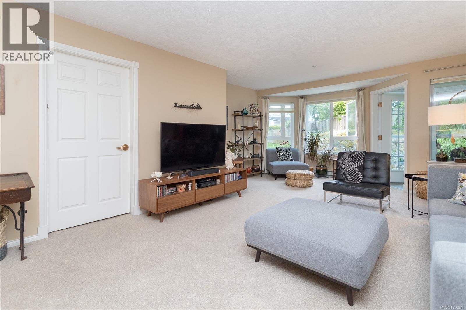 313 1521 Church Avenue property photo