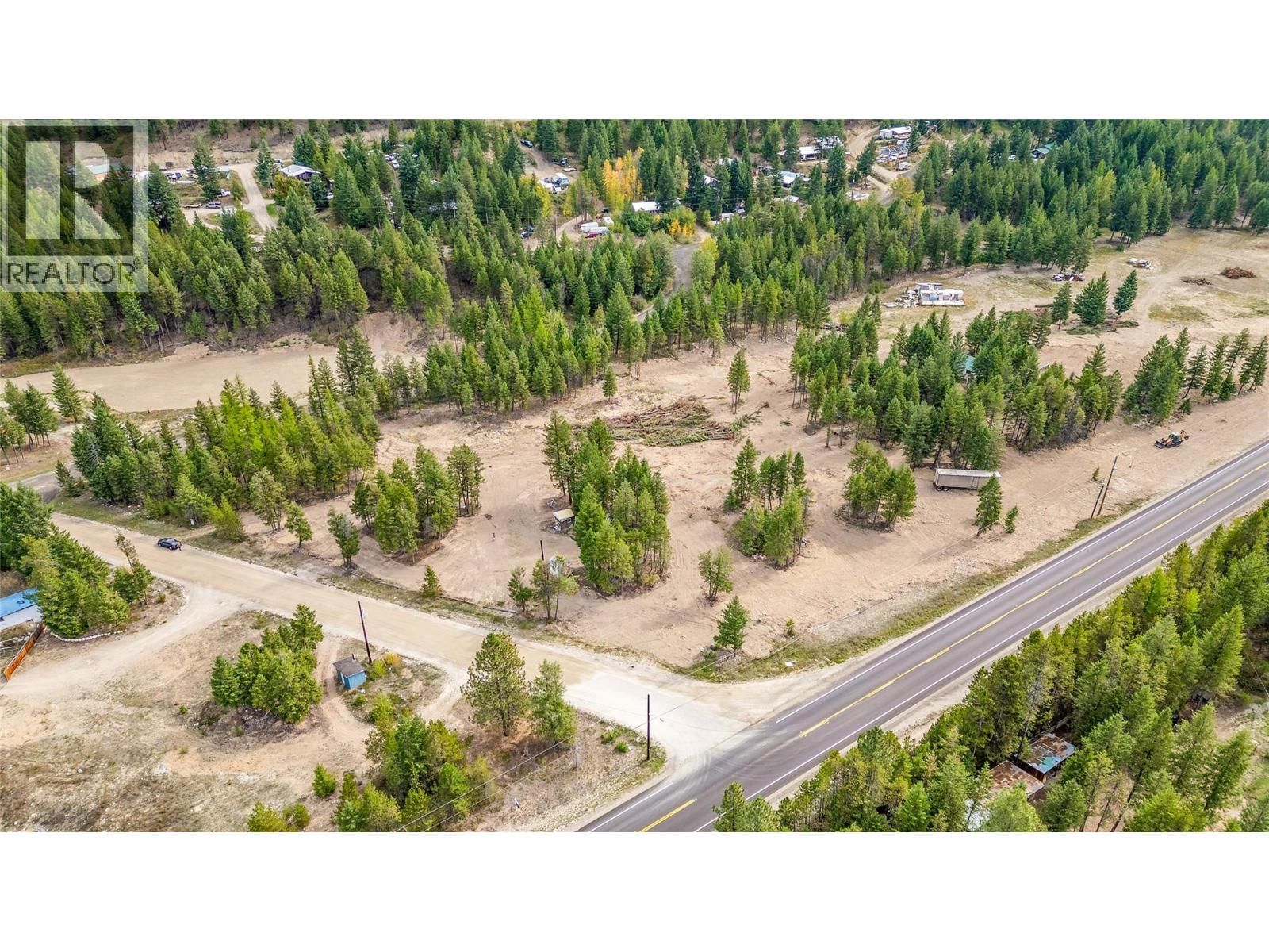 10 Boulder Road, Beaverdell, British Columbia V0H 1A0