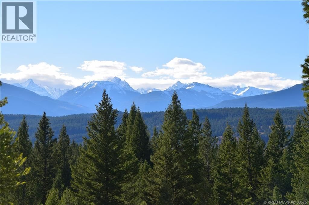 7058 WHITE TAIL Lane, Radium Hot Springs, British Columbia V0A 1M0