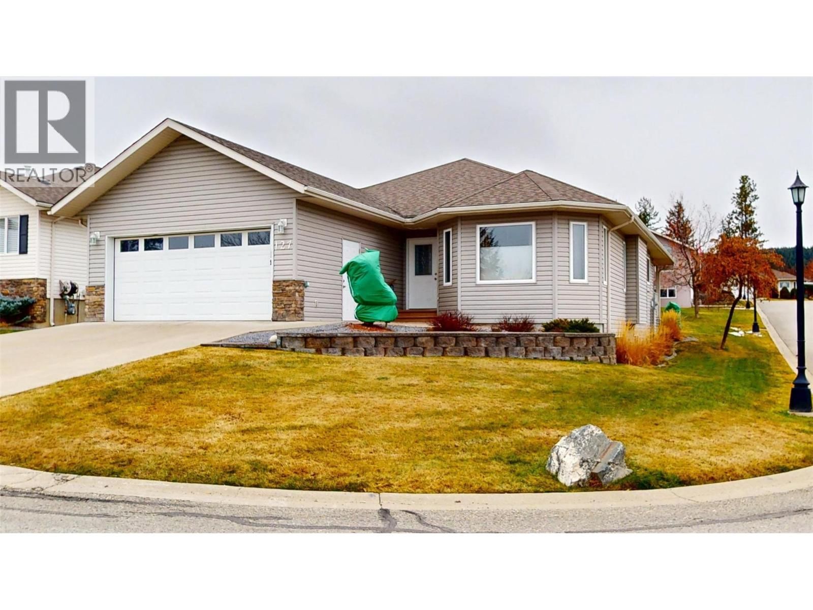 127 - 2100 13TH STREET SOUTH Image 1