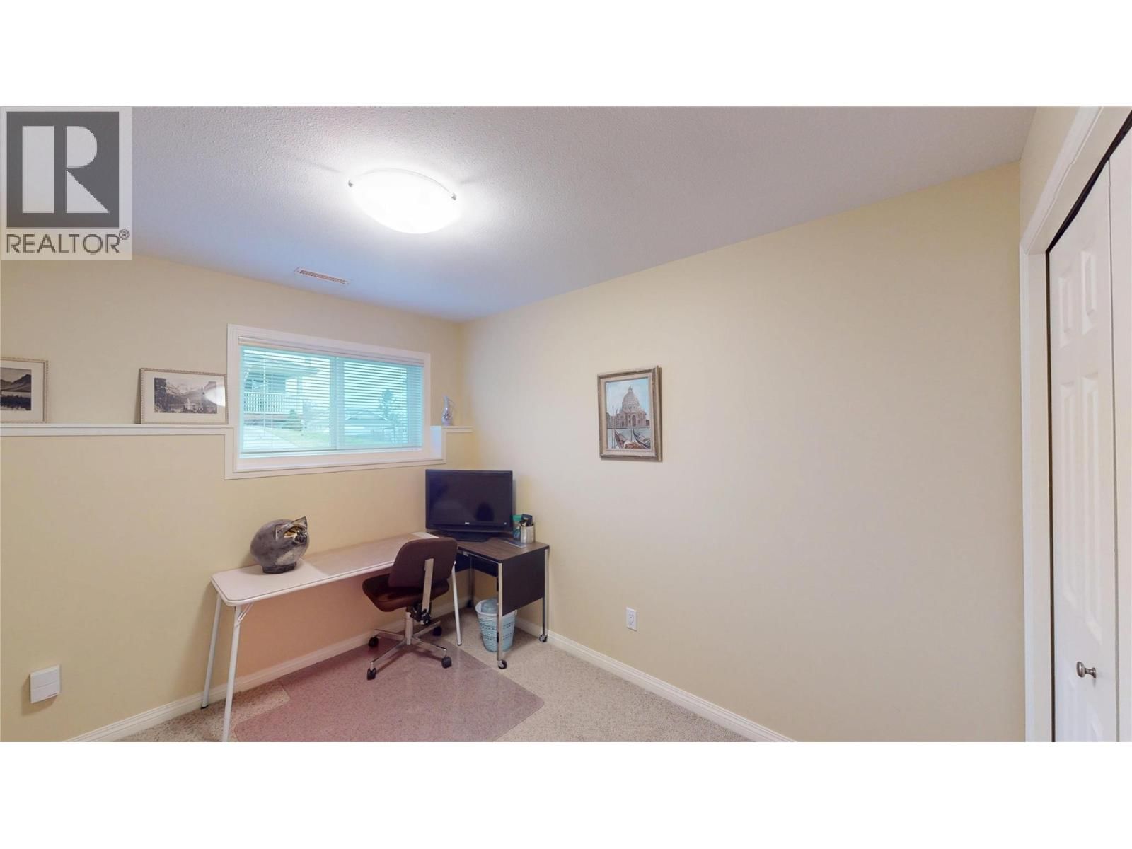 127 - 2100 13TH STREET SOUTH Image 17