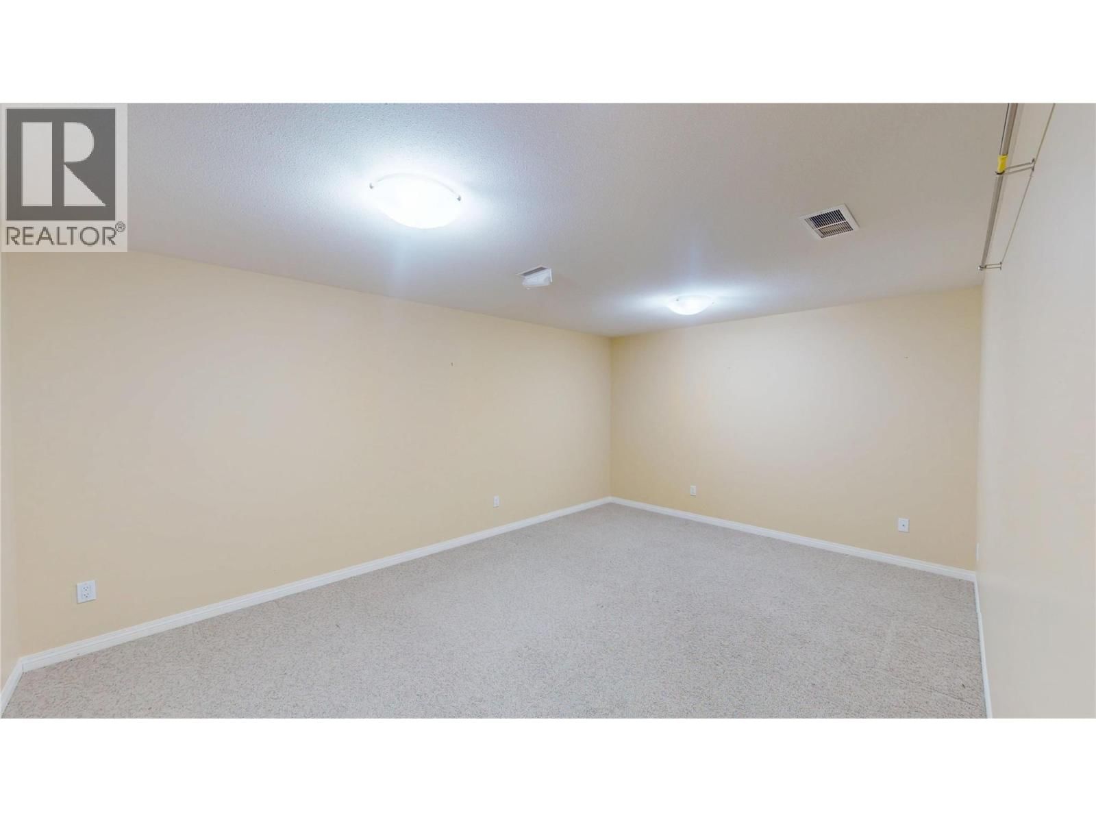 127 - 2100 13TH STREET SOUTH Image 20