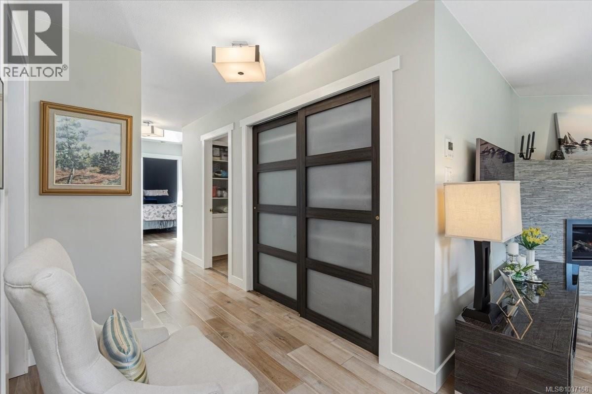 43 529 Johnstone Road property photo