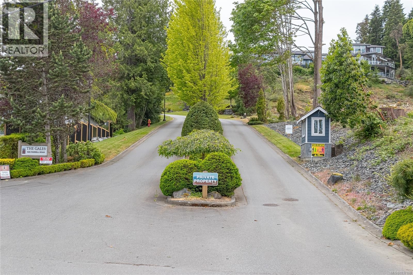16 626 Farrell Road property photo