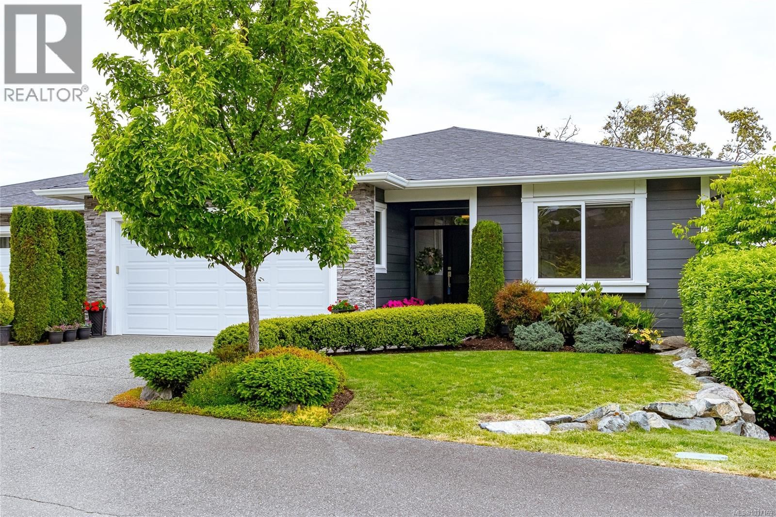 16 626 Farrell Road property photo