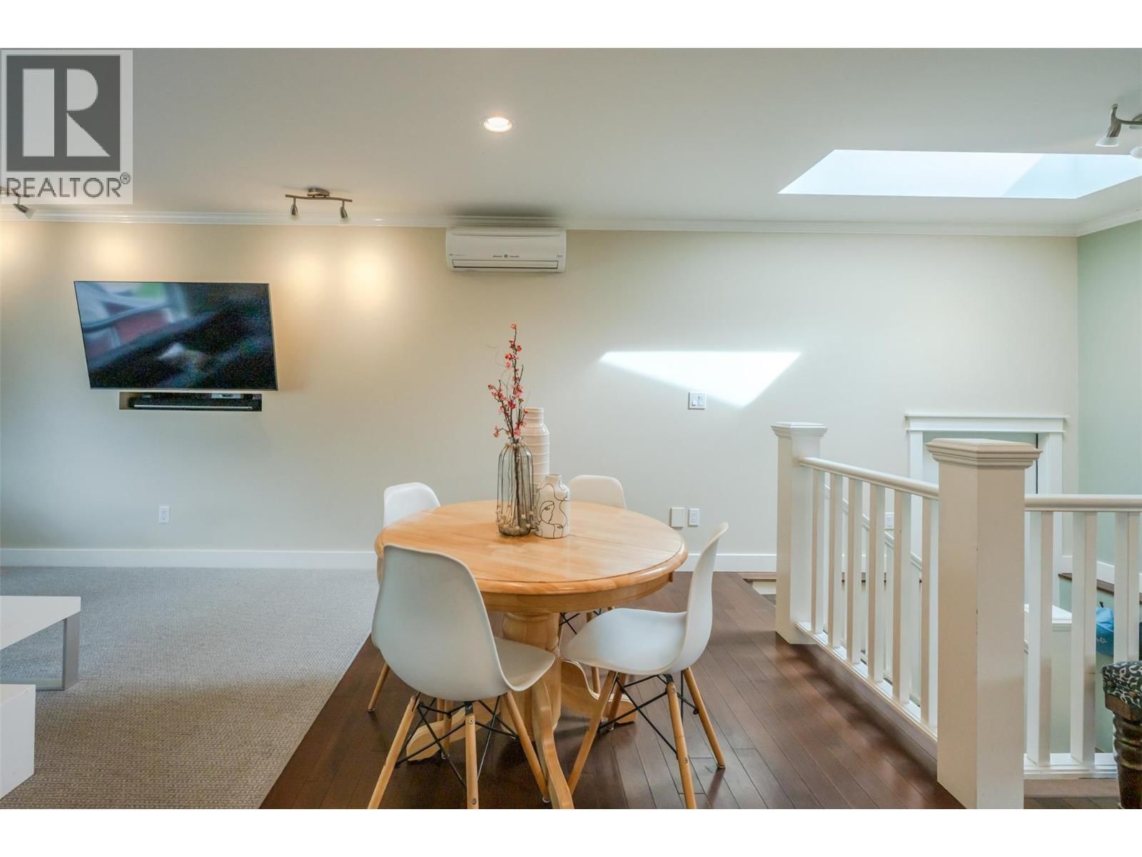 5545 SAWMILL ROAD Image 12