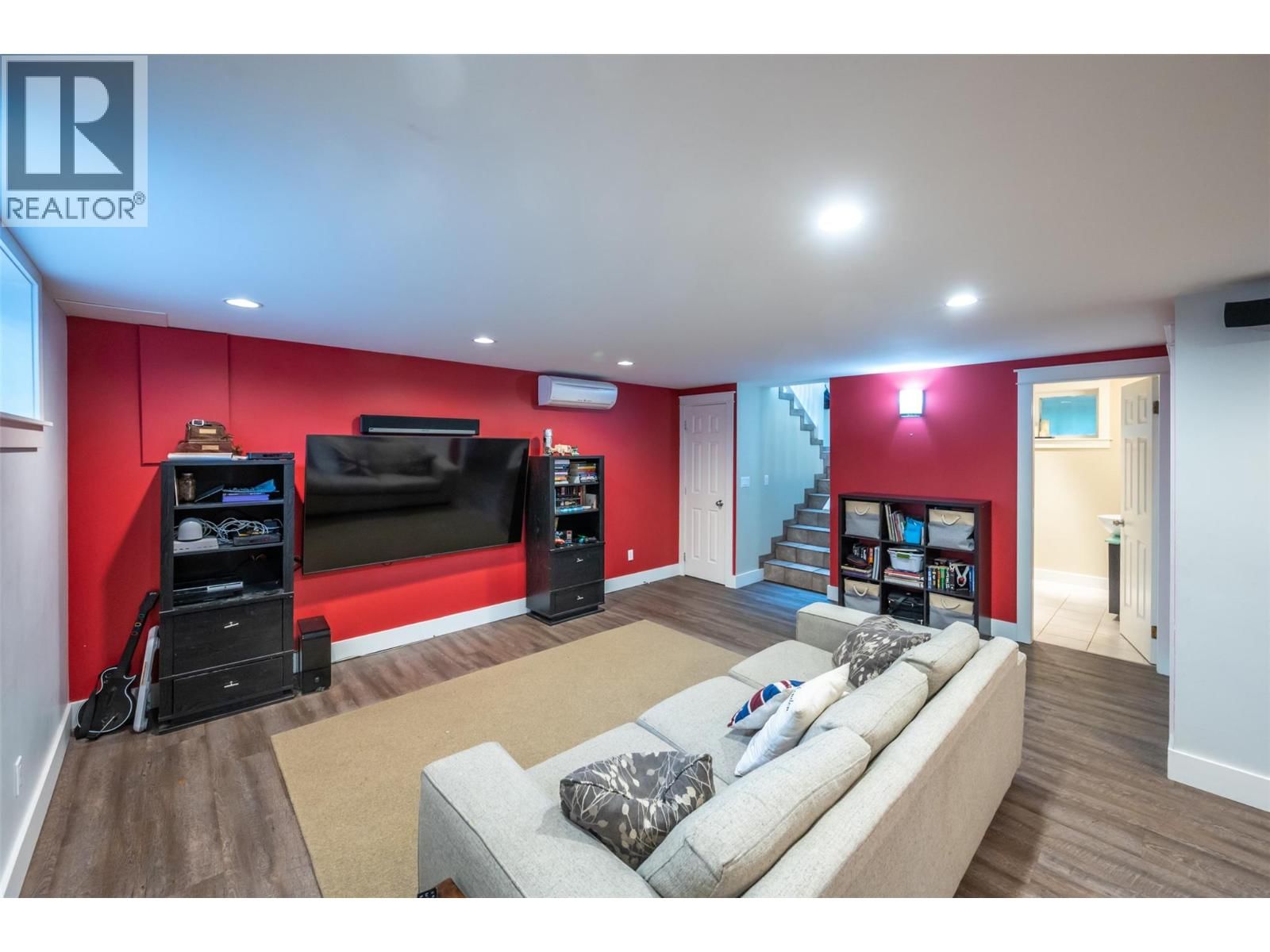 5545 SAWMILL ROAD Image 31