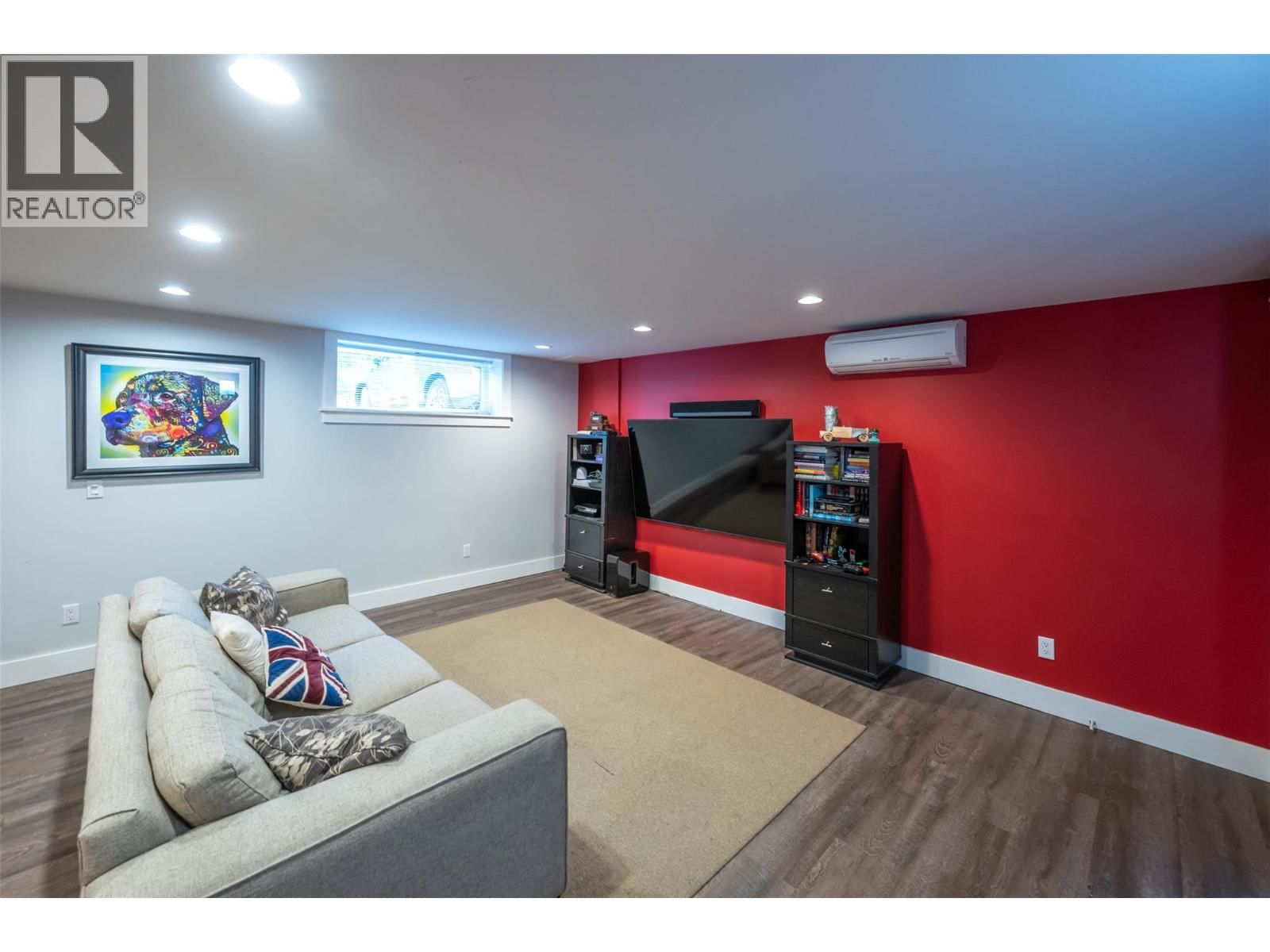 5545 SAWMILL ROAD Image 32