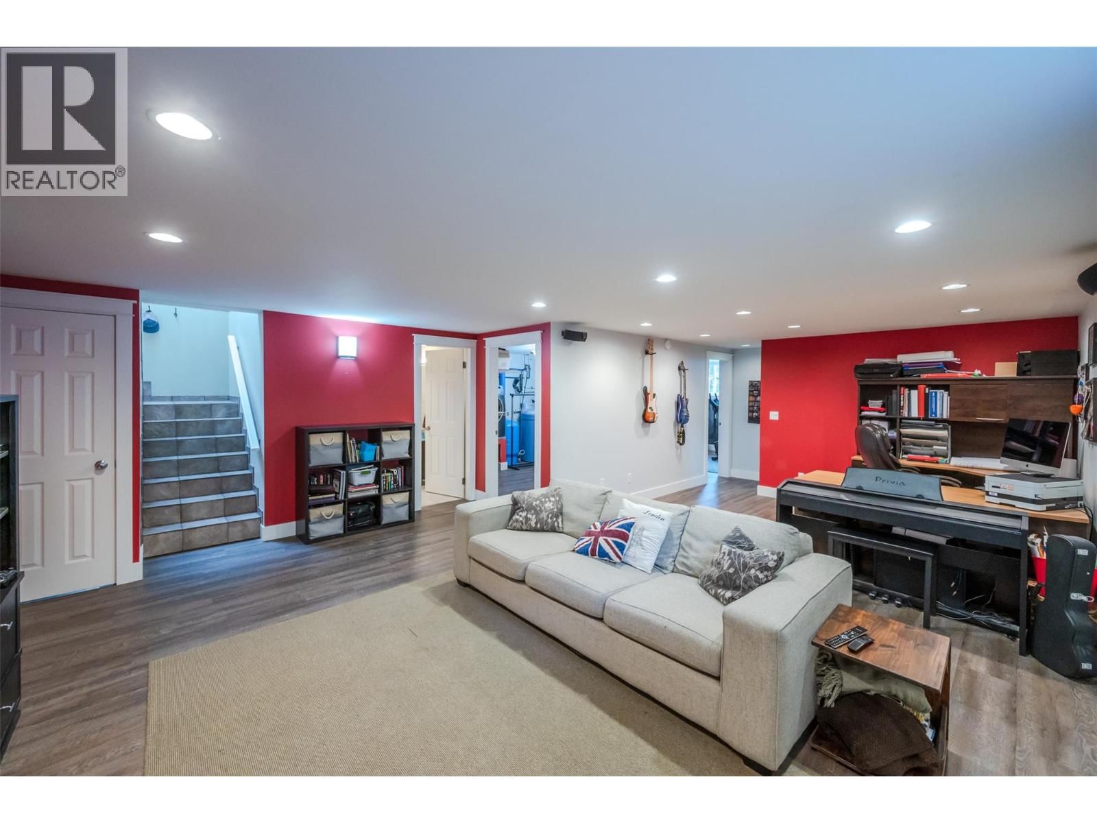 5545 SAWMILL ROAD Image 33