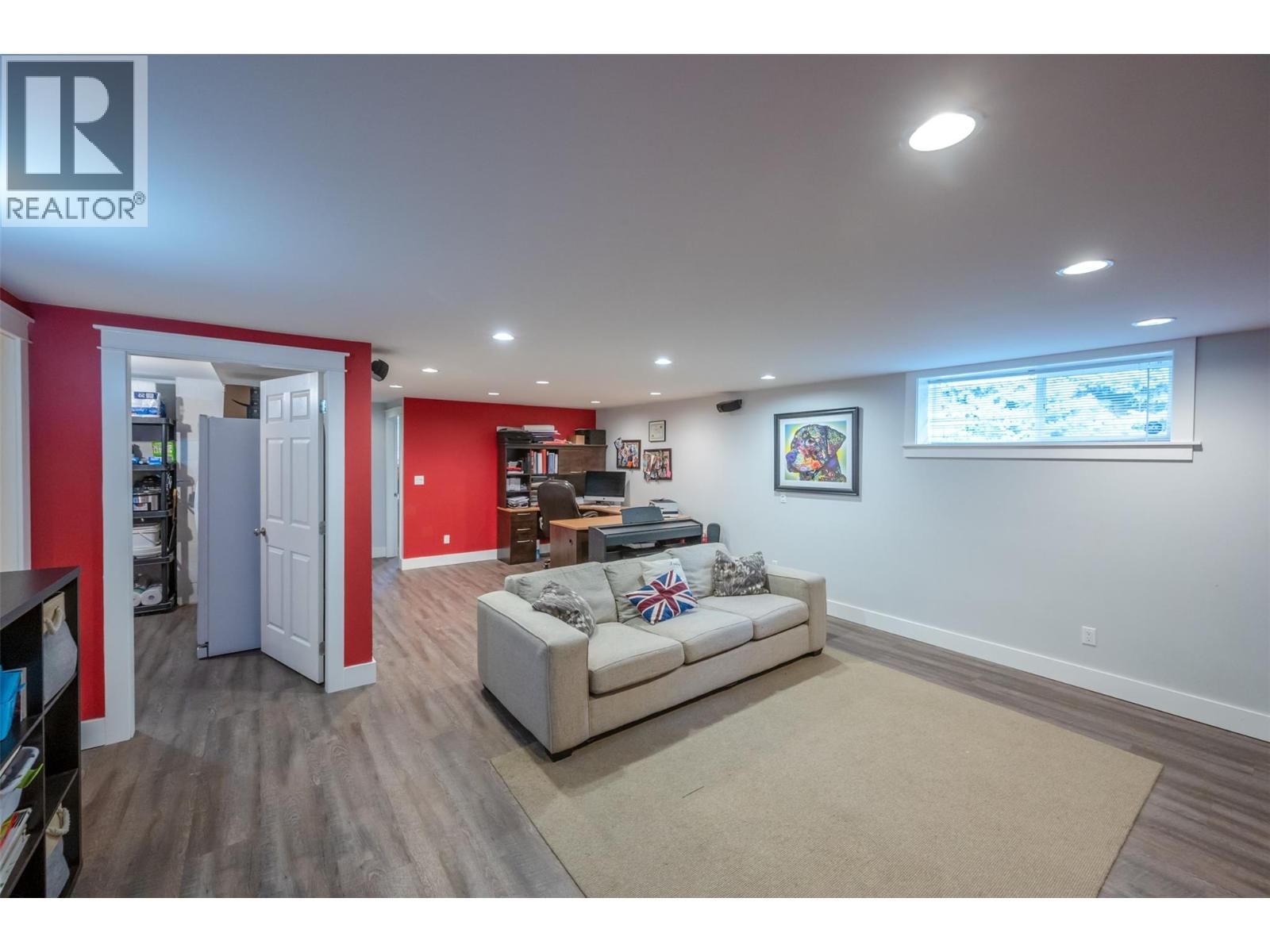 5545 SAWMILL ROAD Image 34