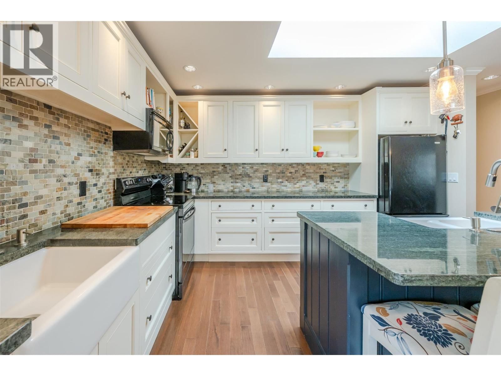 5545 SAWMILL ROAD Image 8