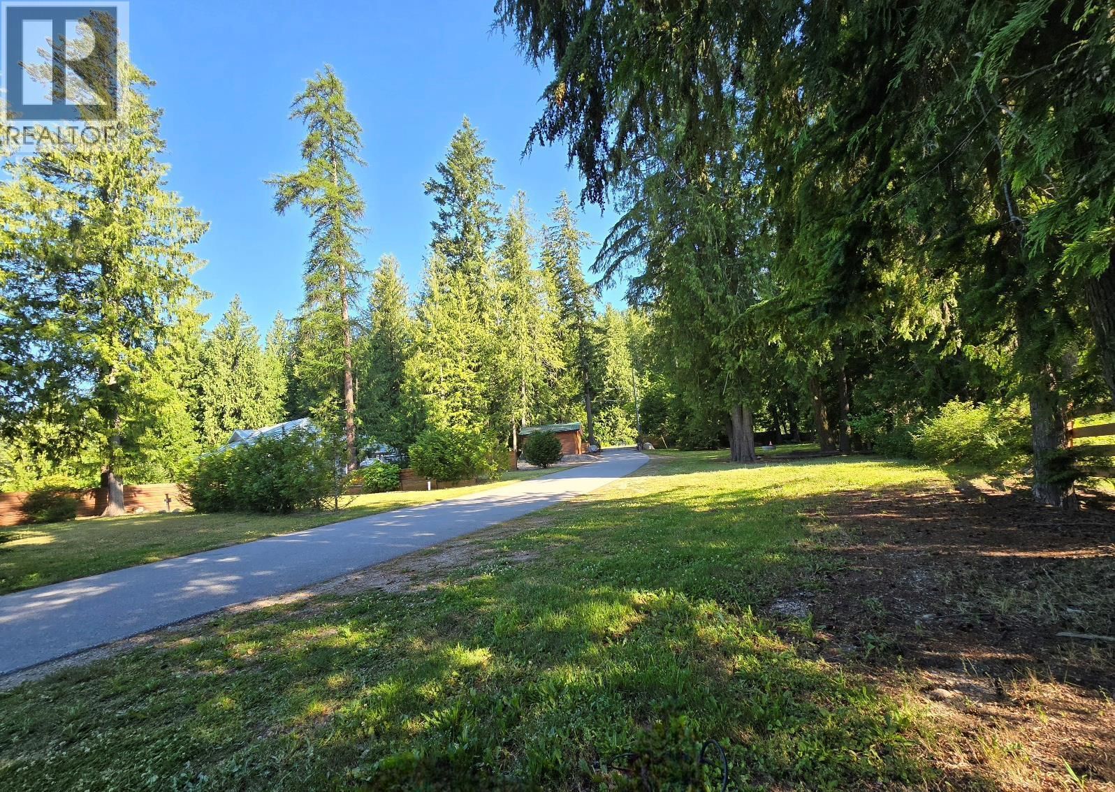 7298 Highway 3A Other, Nelson, British Columbia V1L 6S4